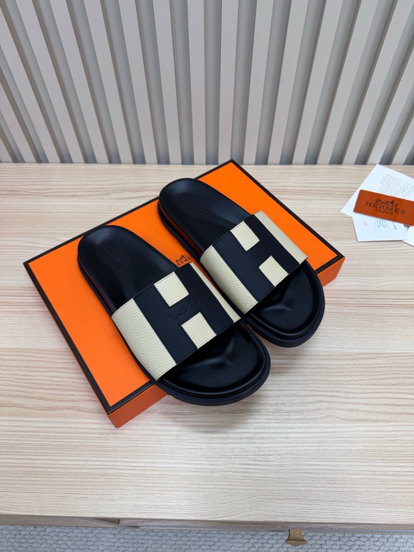 LuxluxHouse Best Quality Sandals Hermes
