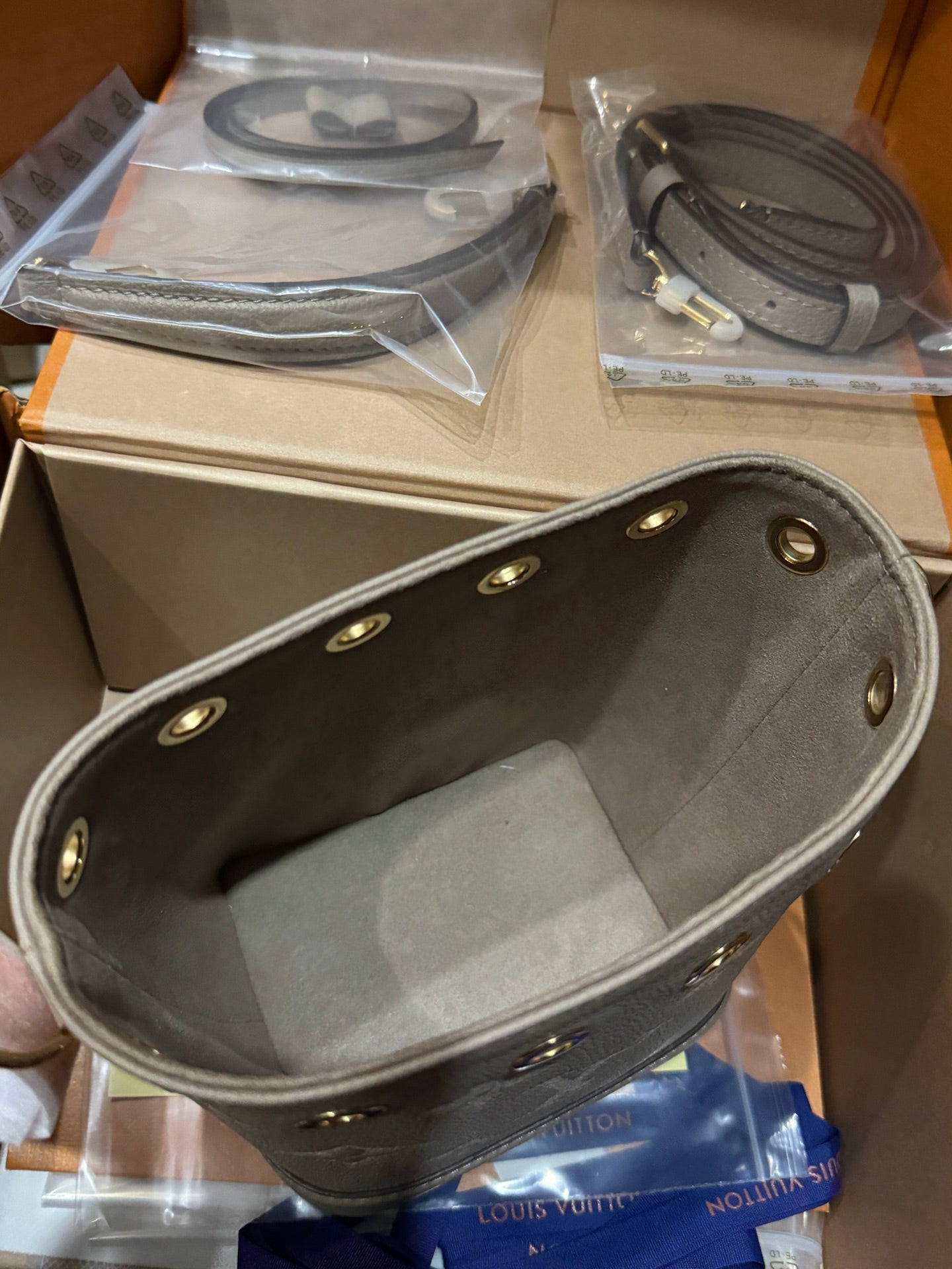 LuxluxHouse Best Quality Bags Louis Vuitton