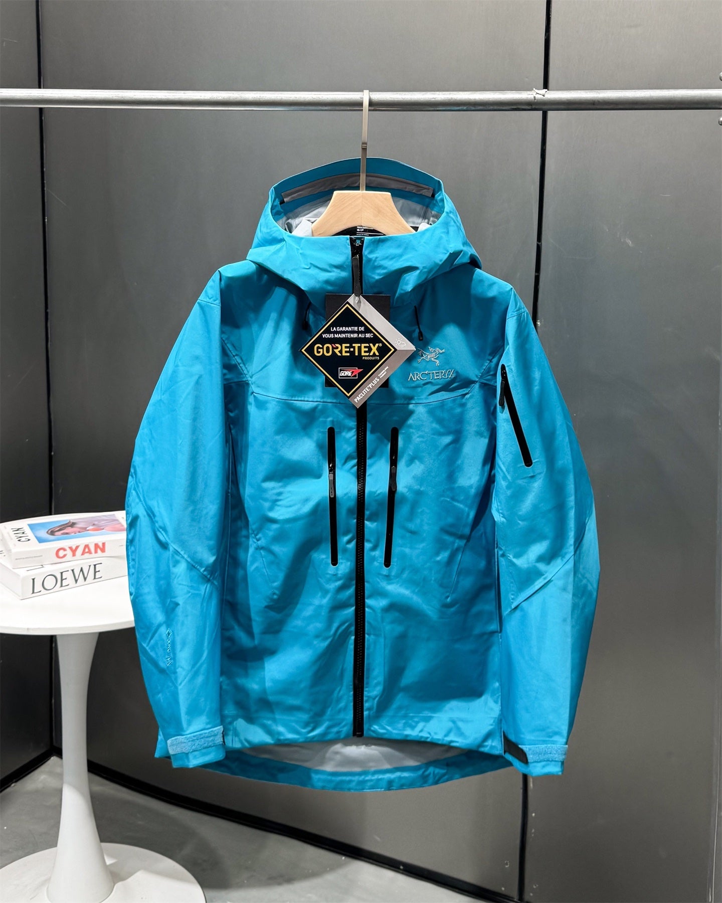 LuxluxHouse Best Quality Clothes Coats & Jackets Arcteryx