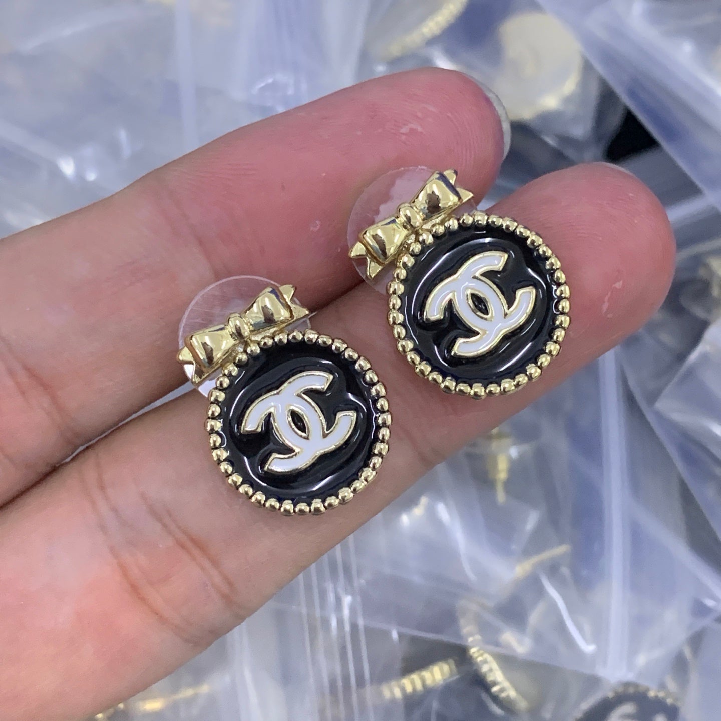 LuxluxHouse Low Price And High Quality Accessories Chanel