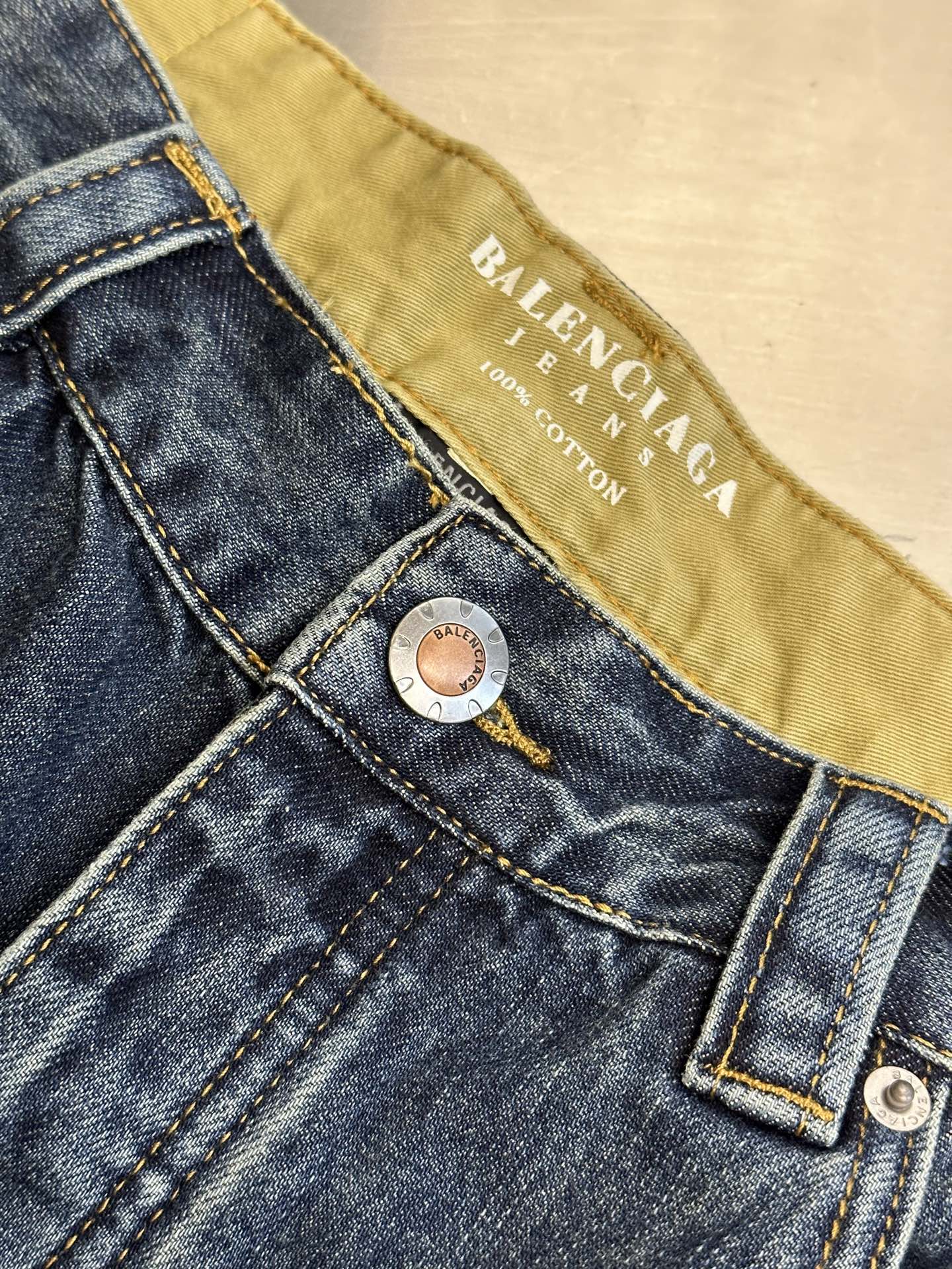 LuxluxHouse Best Quality Clothes Balenciaga Pants