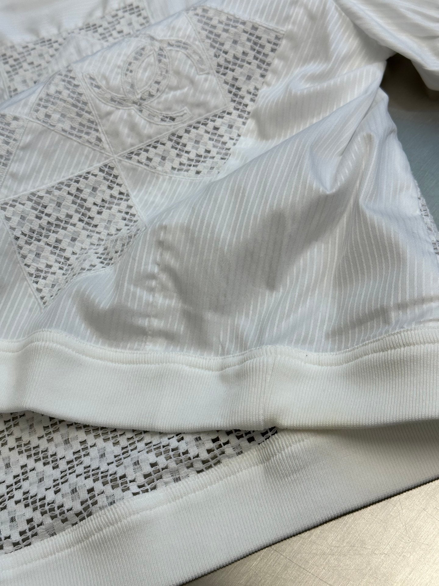 LuxluxHouse Best Quality Clothes T-shirt Loewe