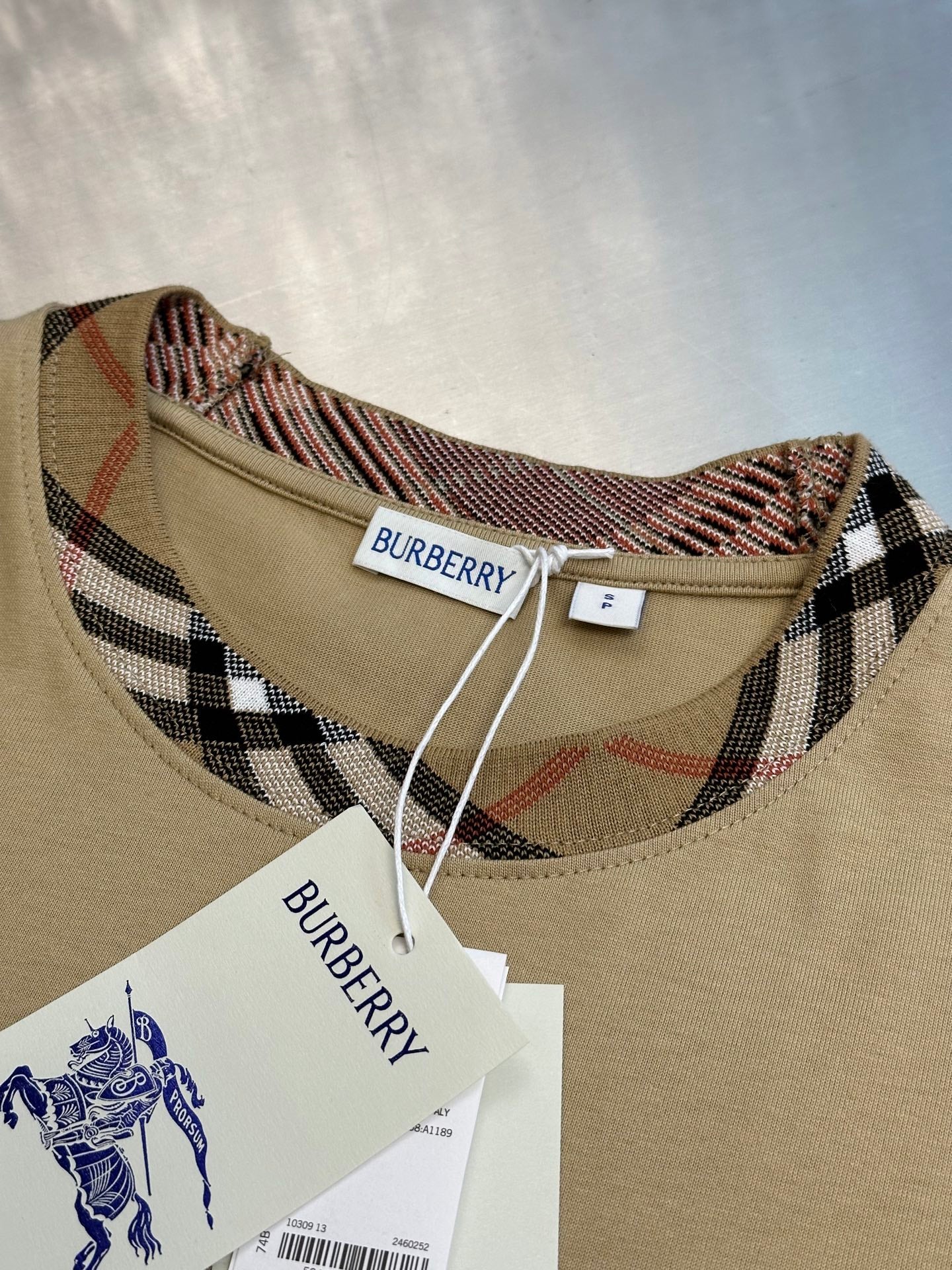 LuxluxHouse Best Quality Clothes Burberry T-shirt