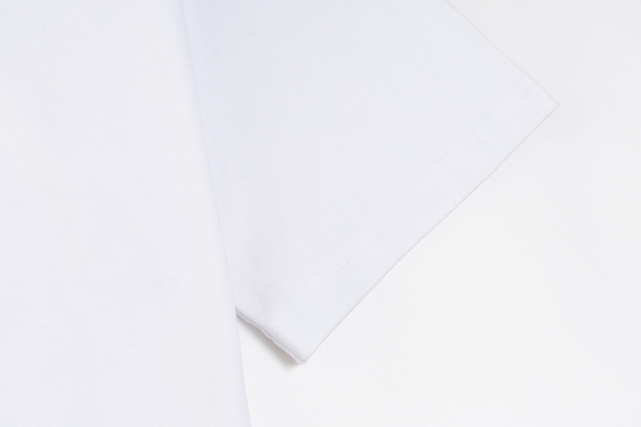 LuxluxHouse Best Quality Clothes T-shirt Prada