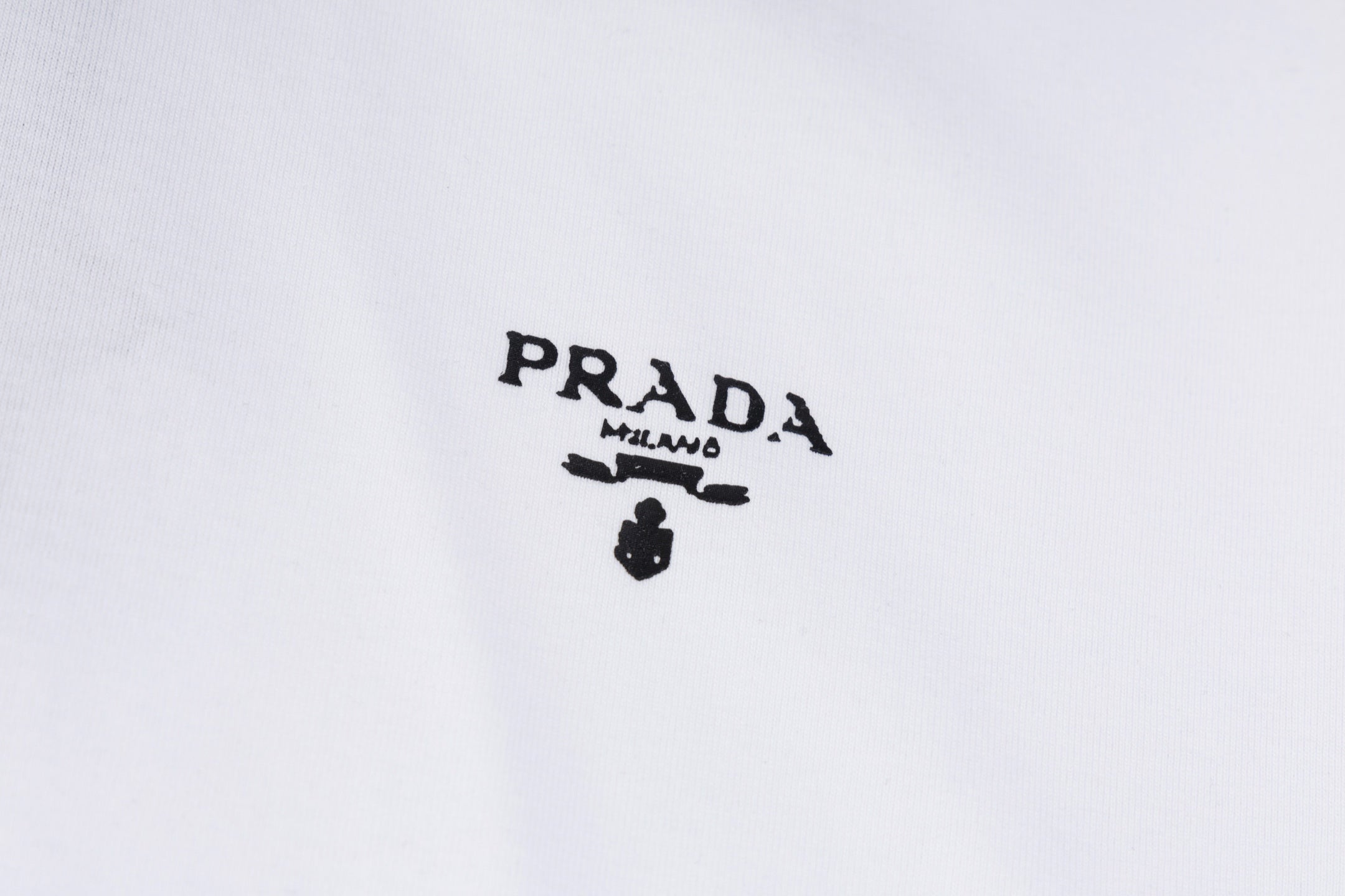 LuxluxHouse Best Quality Clothes T-shirt Prada