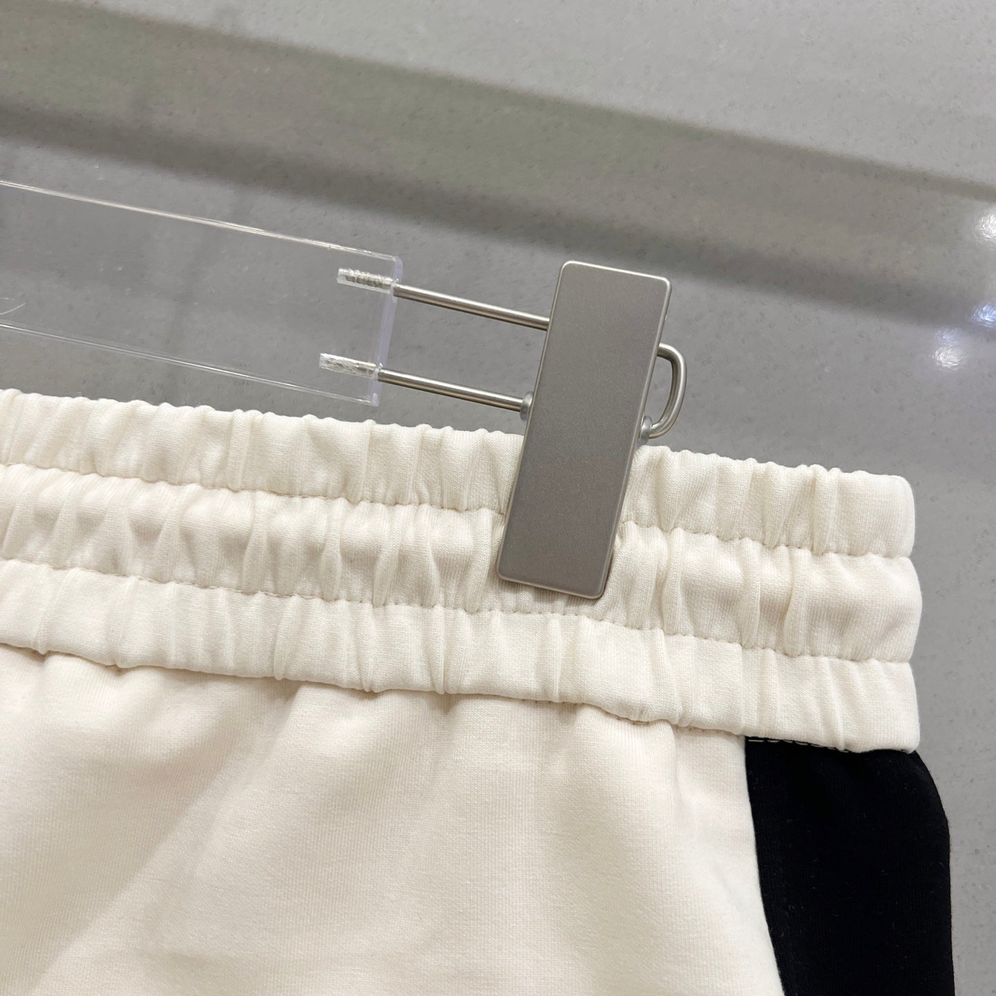 LuxluxHouse Best Quality Clothes Pants Moncler