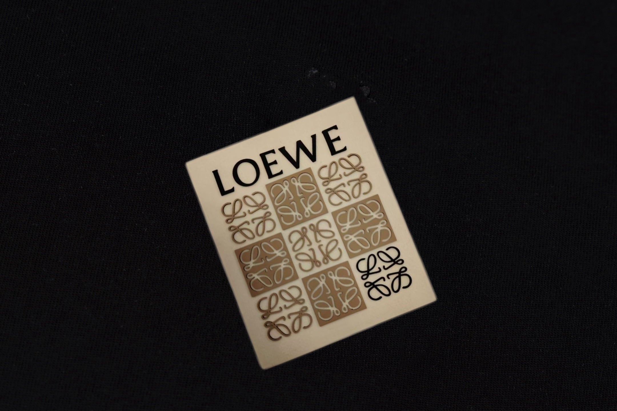 LuxluxHouse Best Quality Clothes T-shirt Loewe