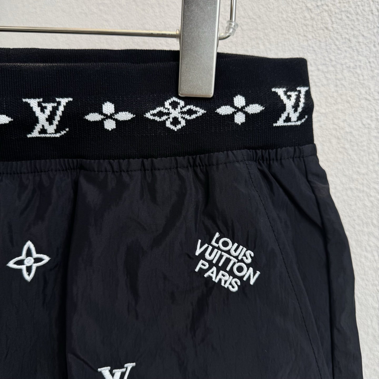LuxluxHouse Best Quality Clothes Pants Louis Vuitton