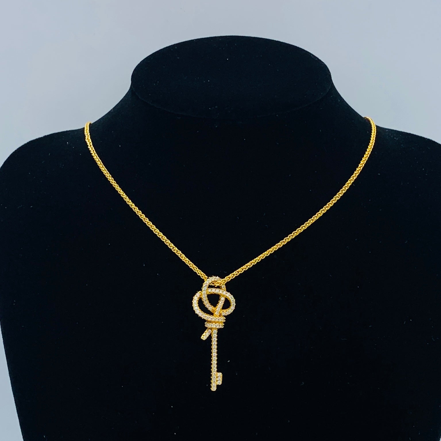 LuxluxHouse Low Price And High Quality Accessories Tiffany