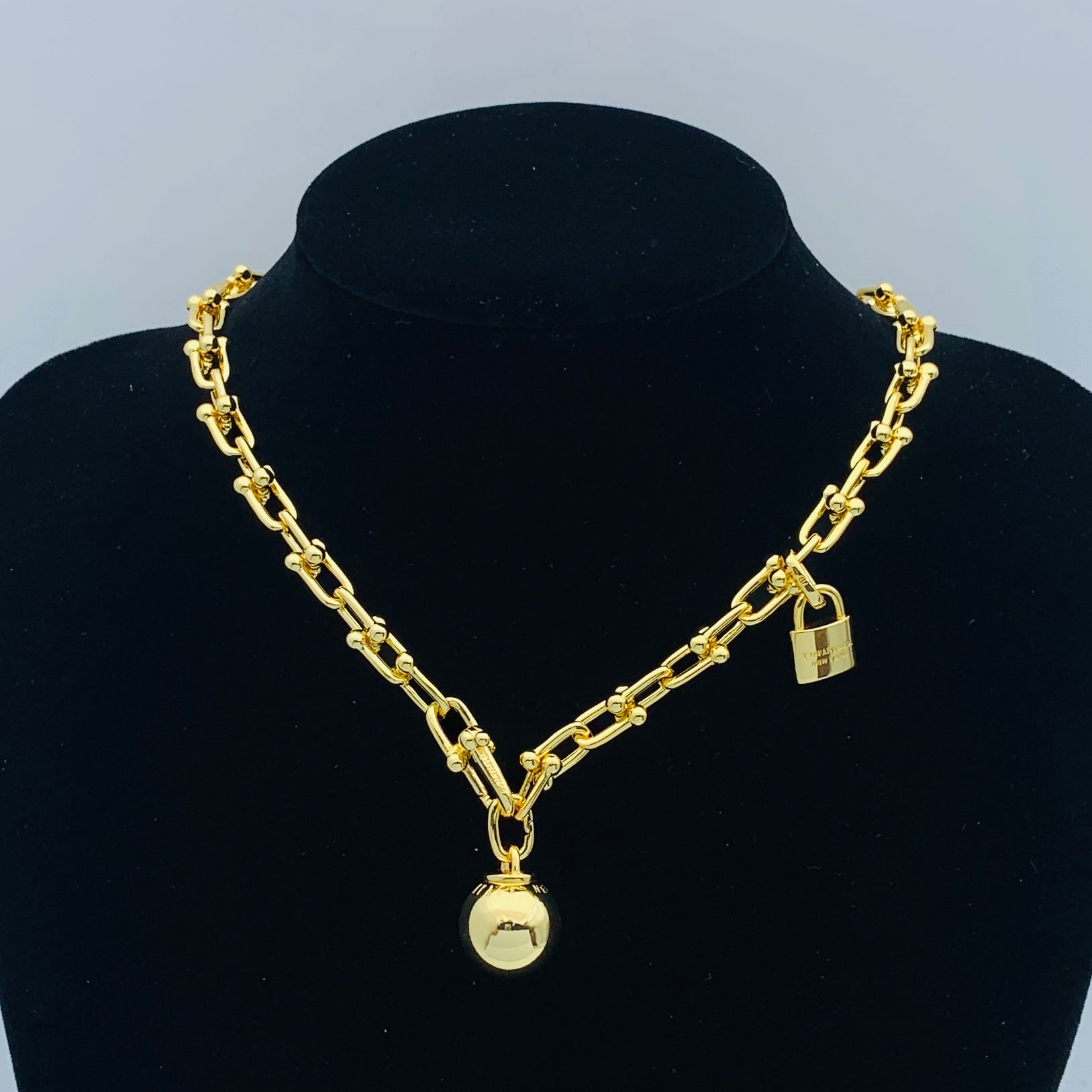 LuxluxHouse Low Price And High Quality Accessories Tiffany
