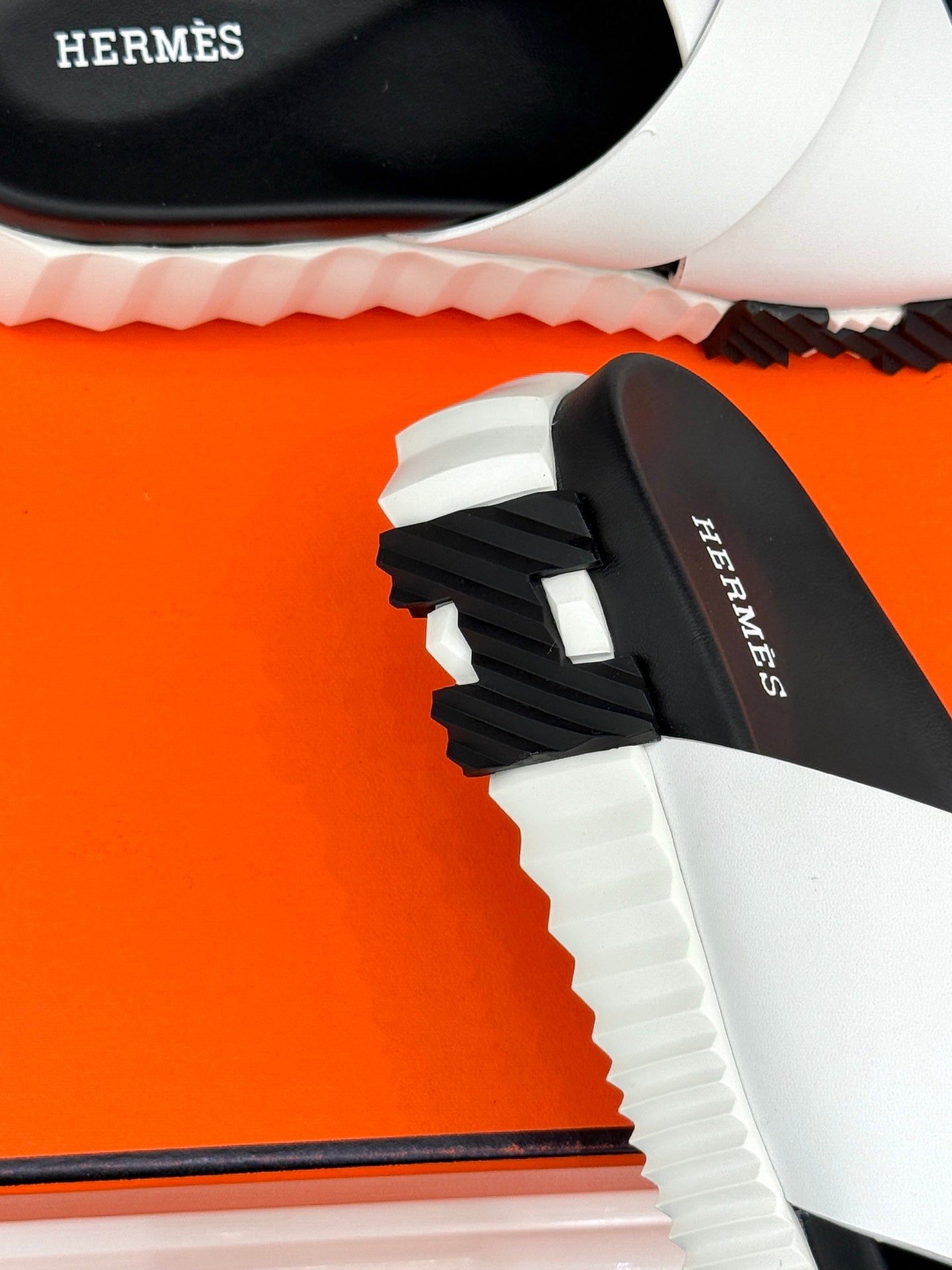 LuxluxHouse Best Quality Women Shoes Hermes