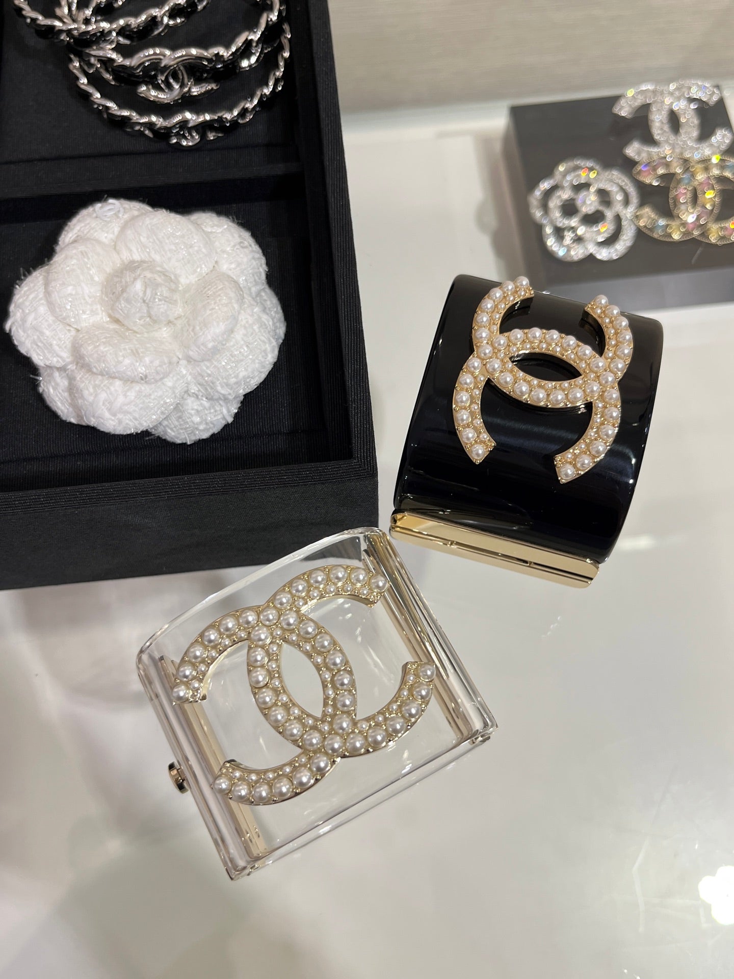 LuxluxHouse Low Price And High Quality Accessories Chanel