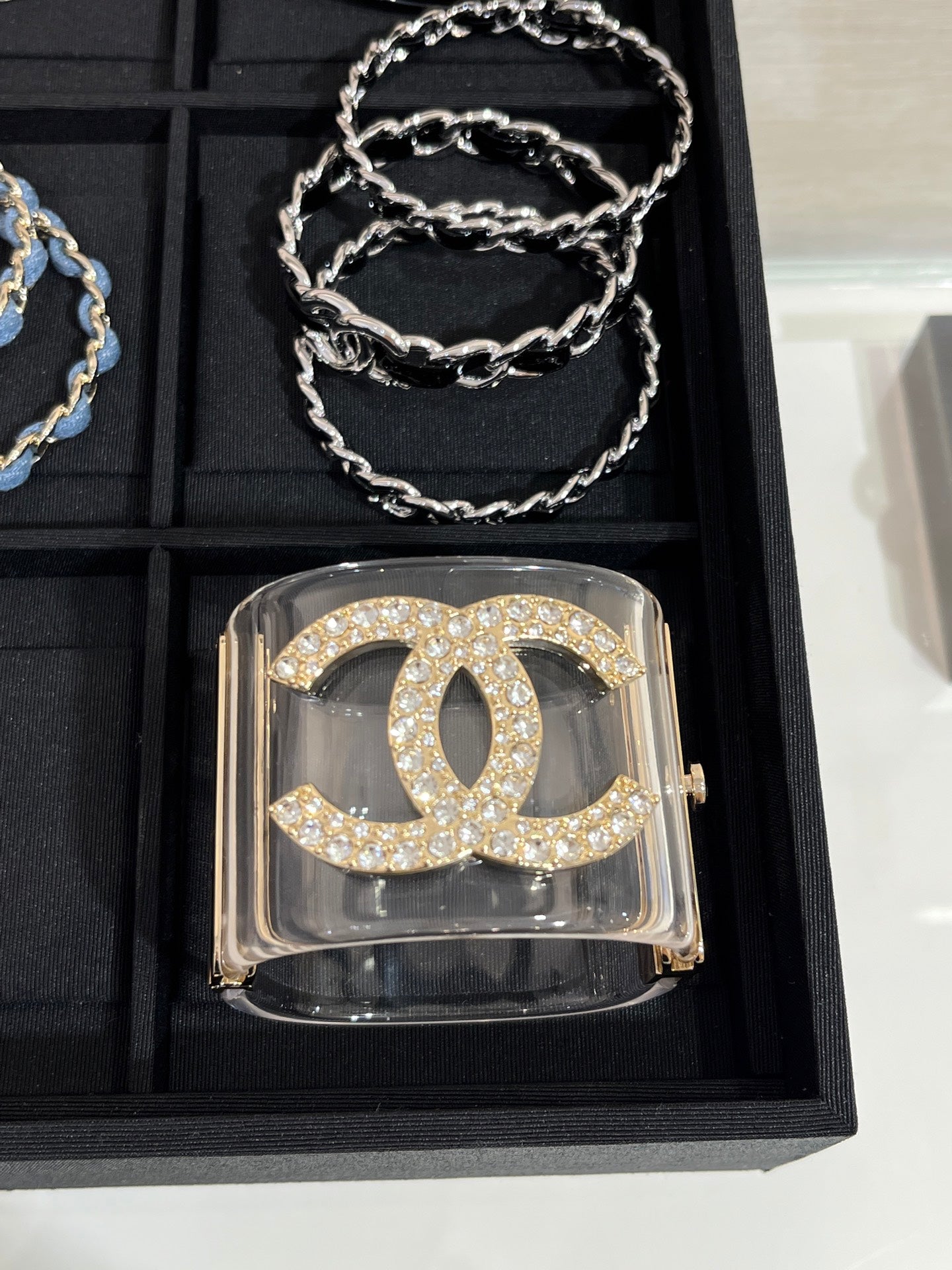 LuxluxHouse Low Price And High Quality Accessories Chanel
