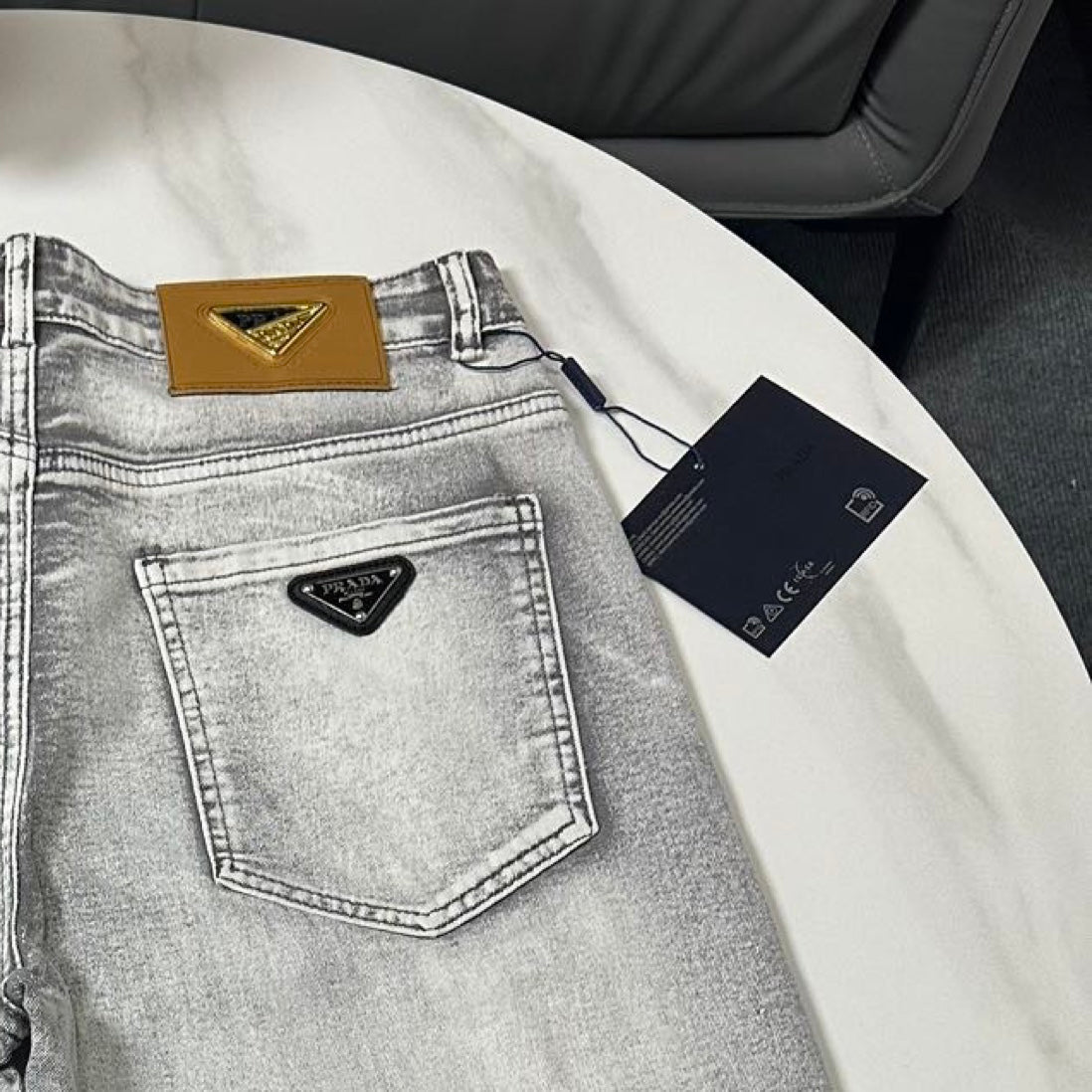 LuxluxHouse Best Quality Clothes Pants Prada