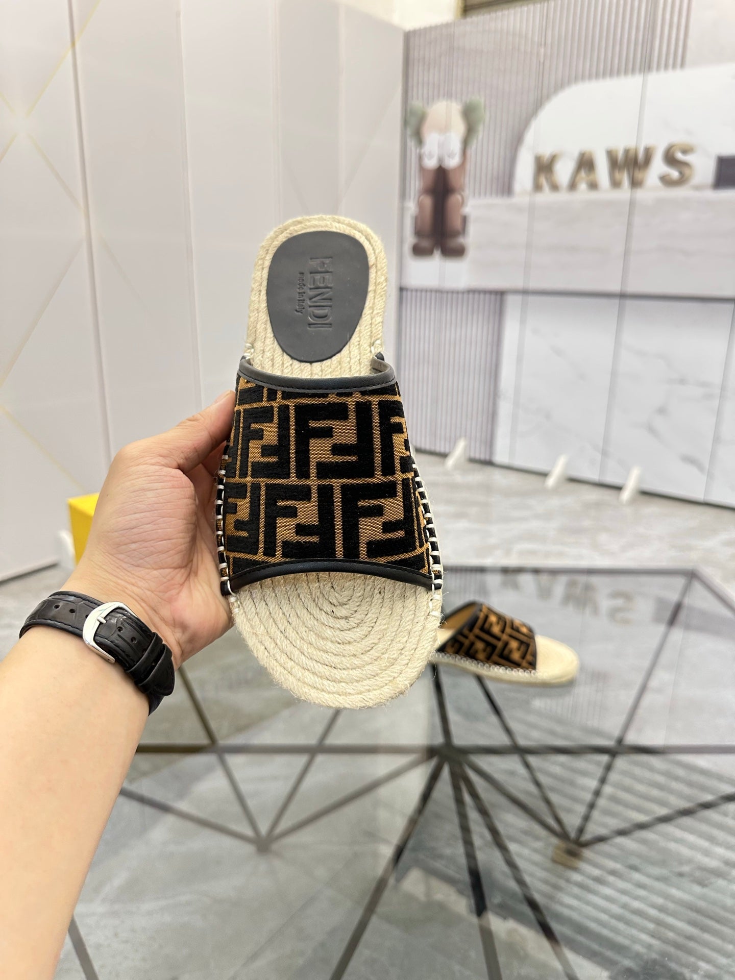 LuxluxHouse Best Quality Sandals Fendi