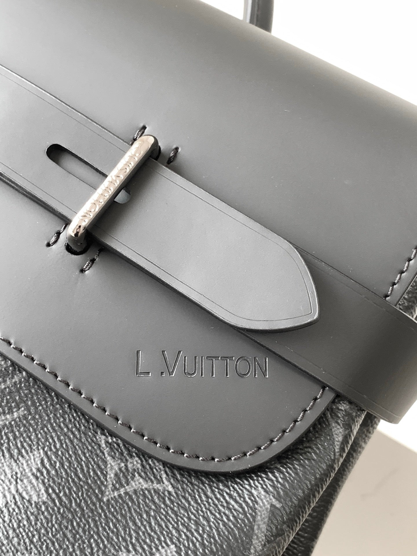 LuxluxHouse Best Quality Bags Louis Vuitton Men