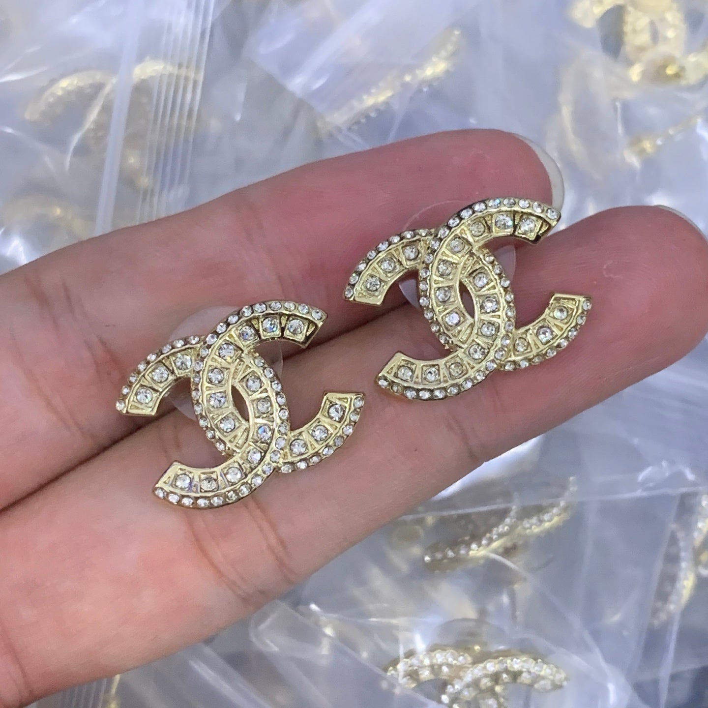 LuxluxHouse Low Price And High Quality Accessories Chanel