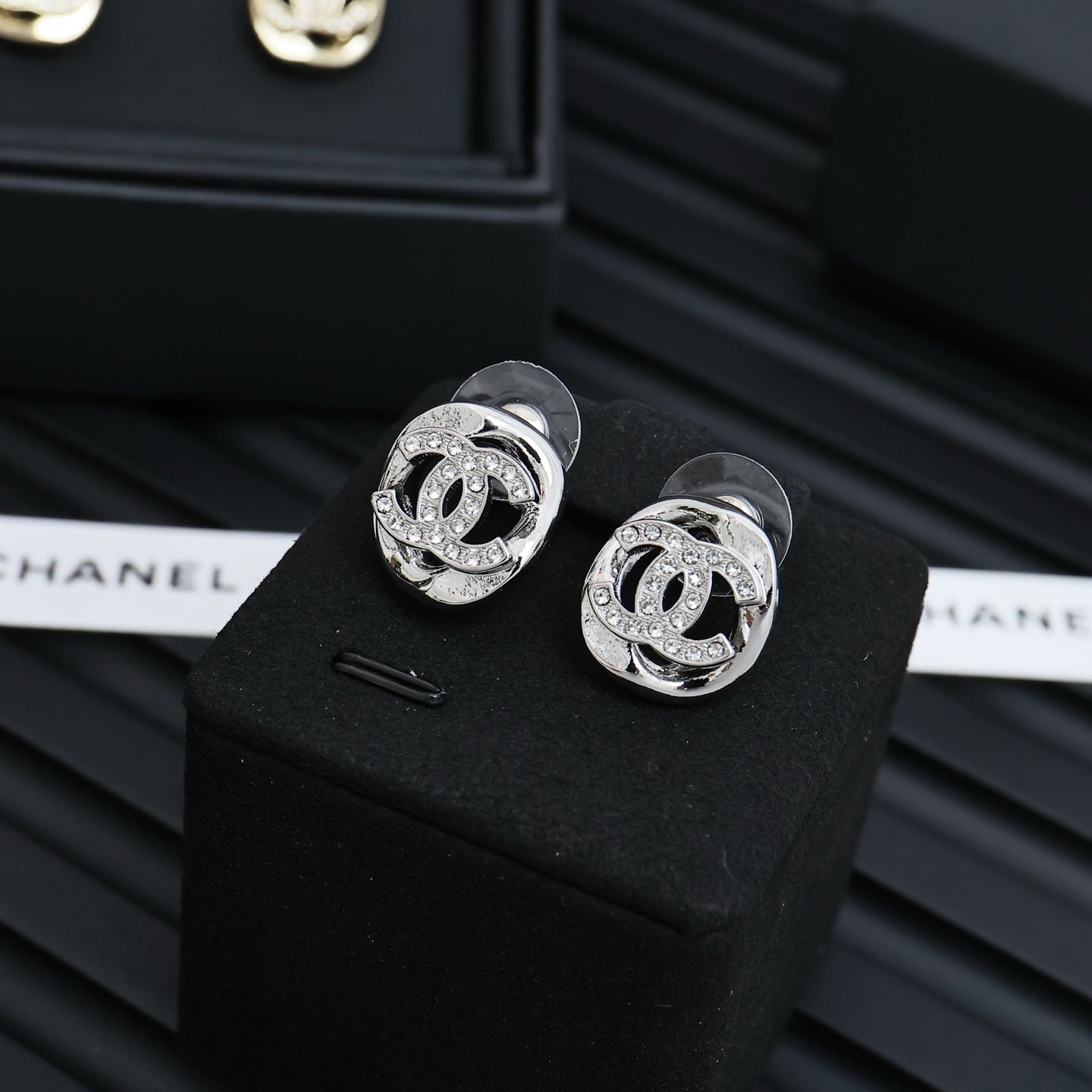 LuxluxHouse Best Quality Accessories Chanel Earrings