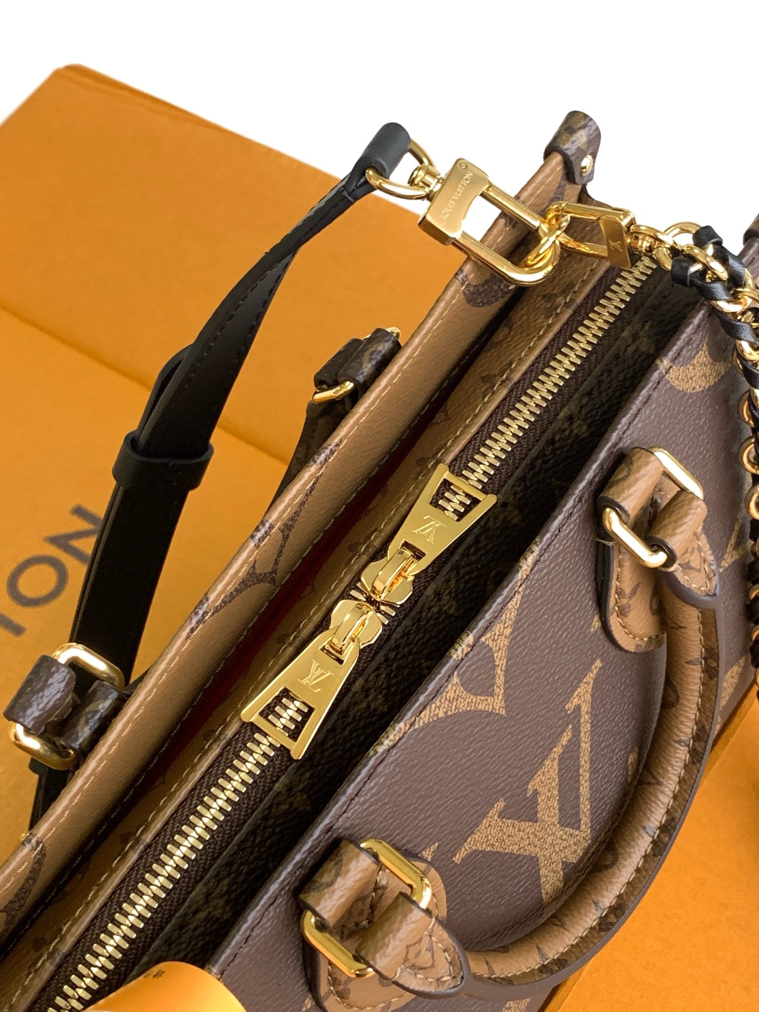 LuxluxHouse Best Quality Bags Louis Vuitton Women Men