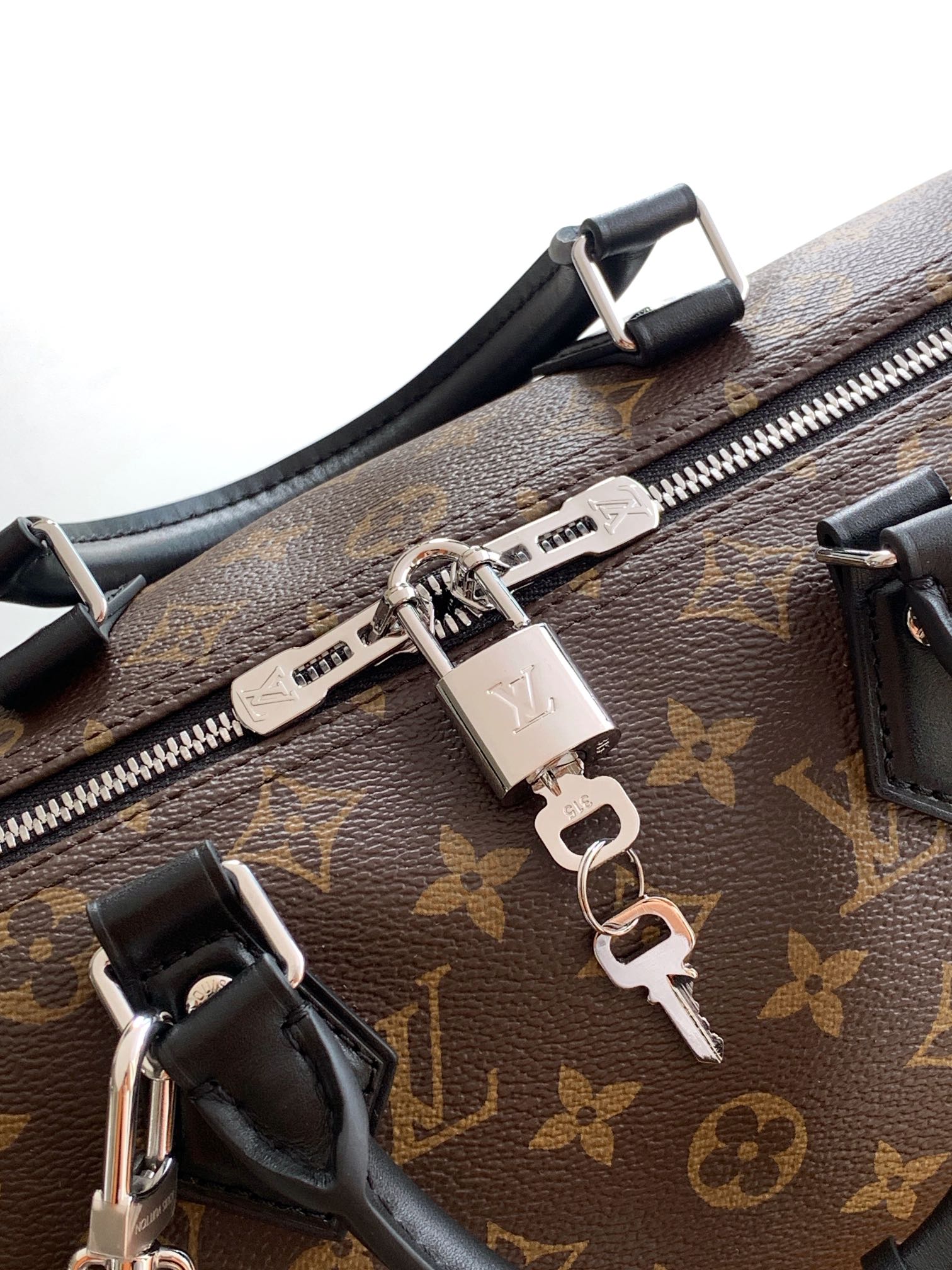 LuxluxHouse Best Quality Bags Louis Vuitton Women Men