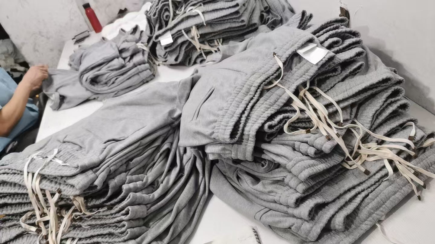 LuxluxHouse Best Quality Clothes Miu Miu Pants