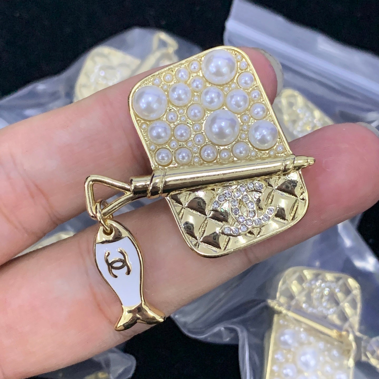 LuxluxHouse Low Price And High Quality Accessories Chanel