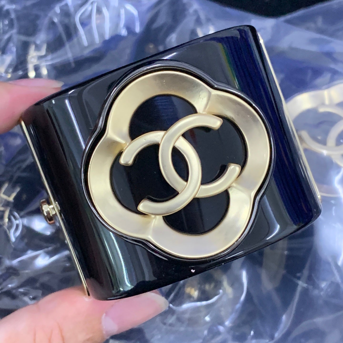 LuxluxHouse Low Price And High Quality Accessories Chanel