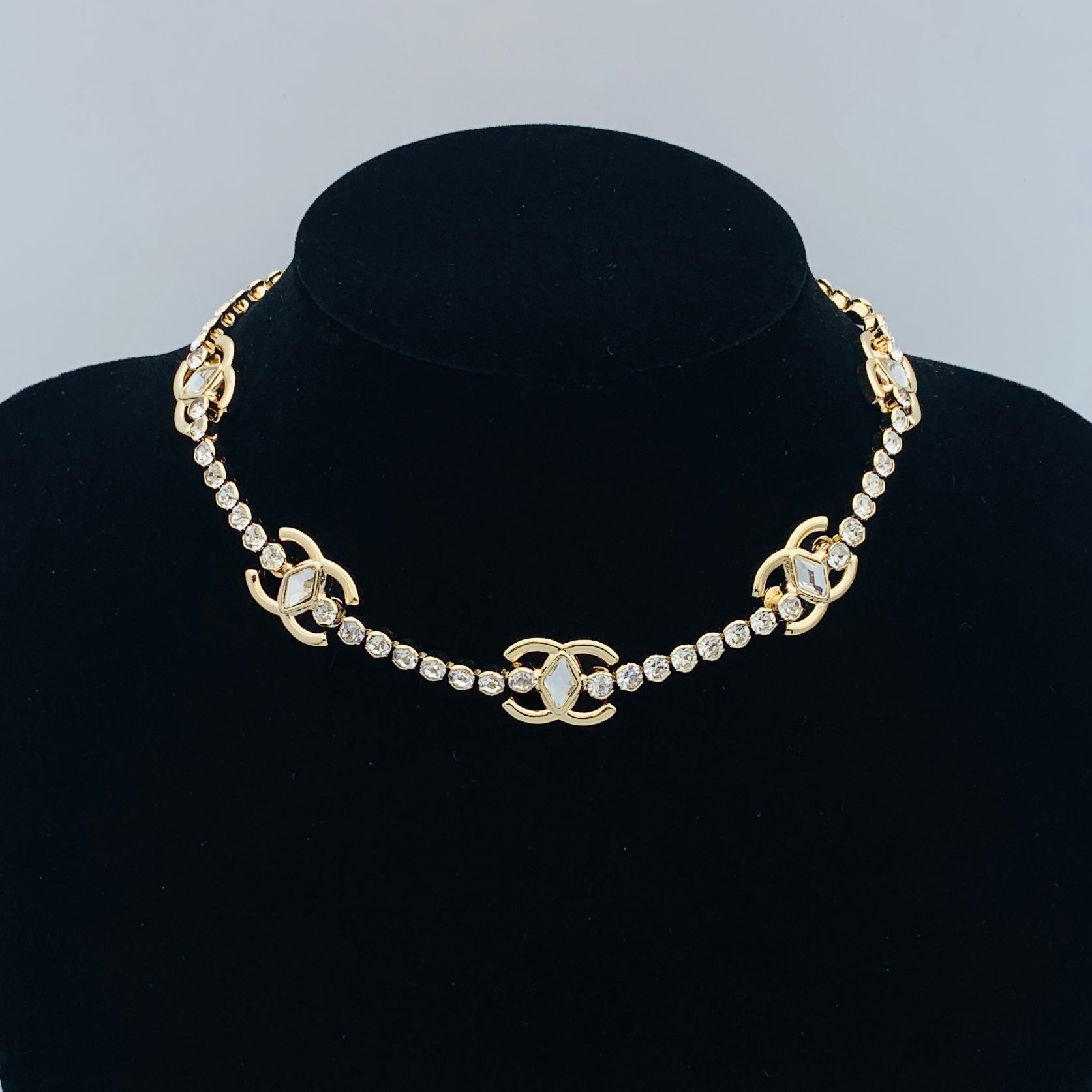 LuxluxHouse Low Price And High Quality Accessories Chanel