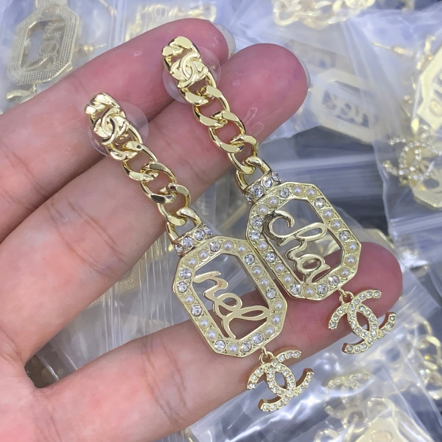 LuxluxHouse Low Price And High Quality Accessories Chanel