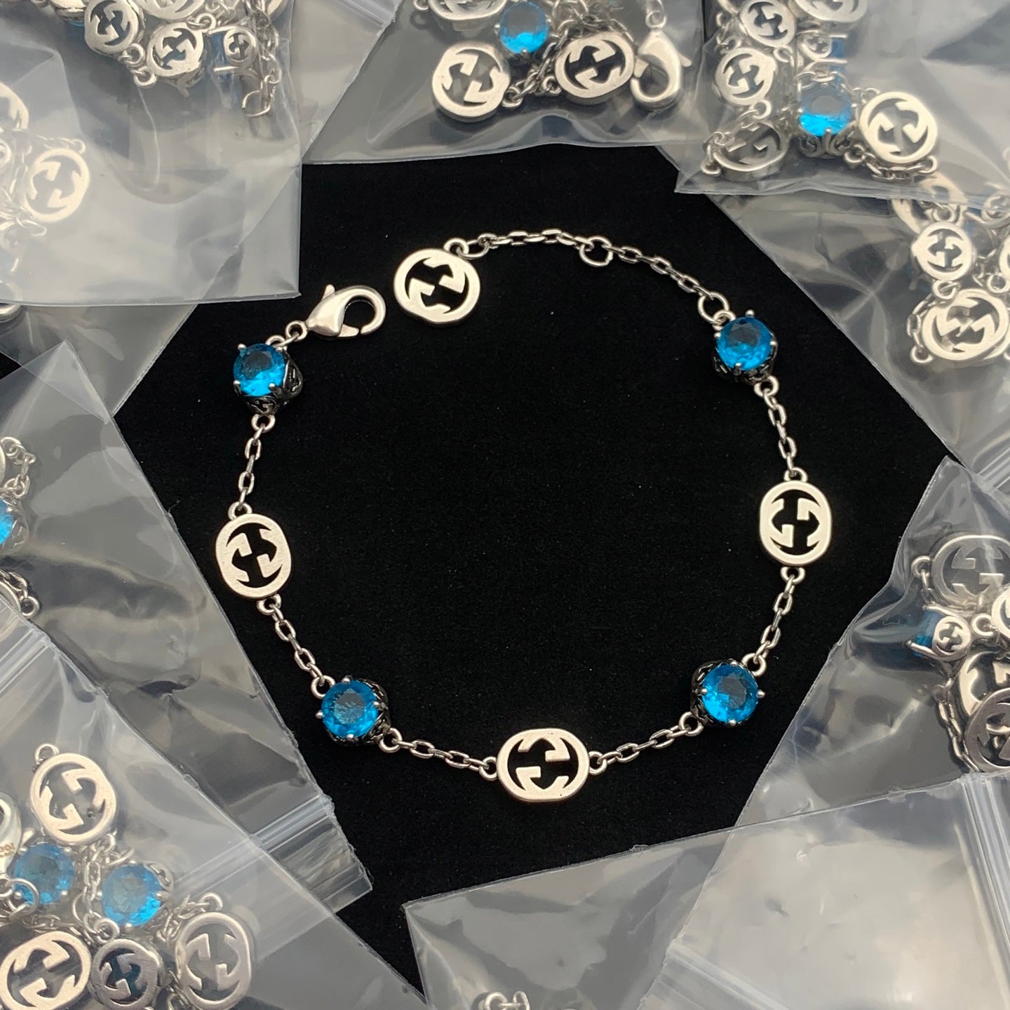 LuxluxHouse Low Price And High Quality Accessories Gucci