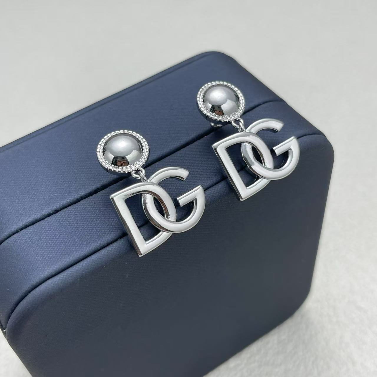 LuxluxHouse Low Price And High Quality Accessories Dolce & Gabbana