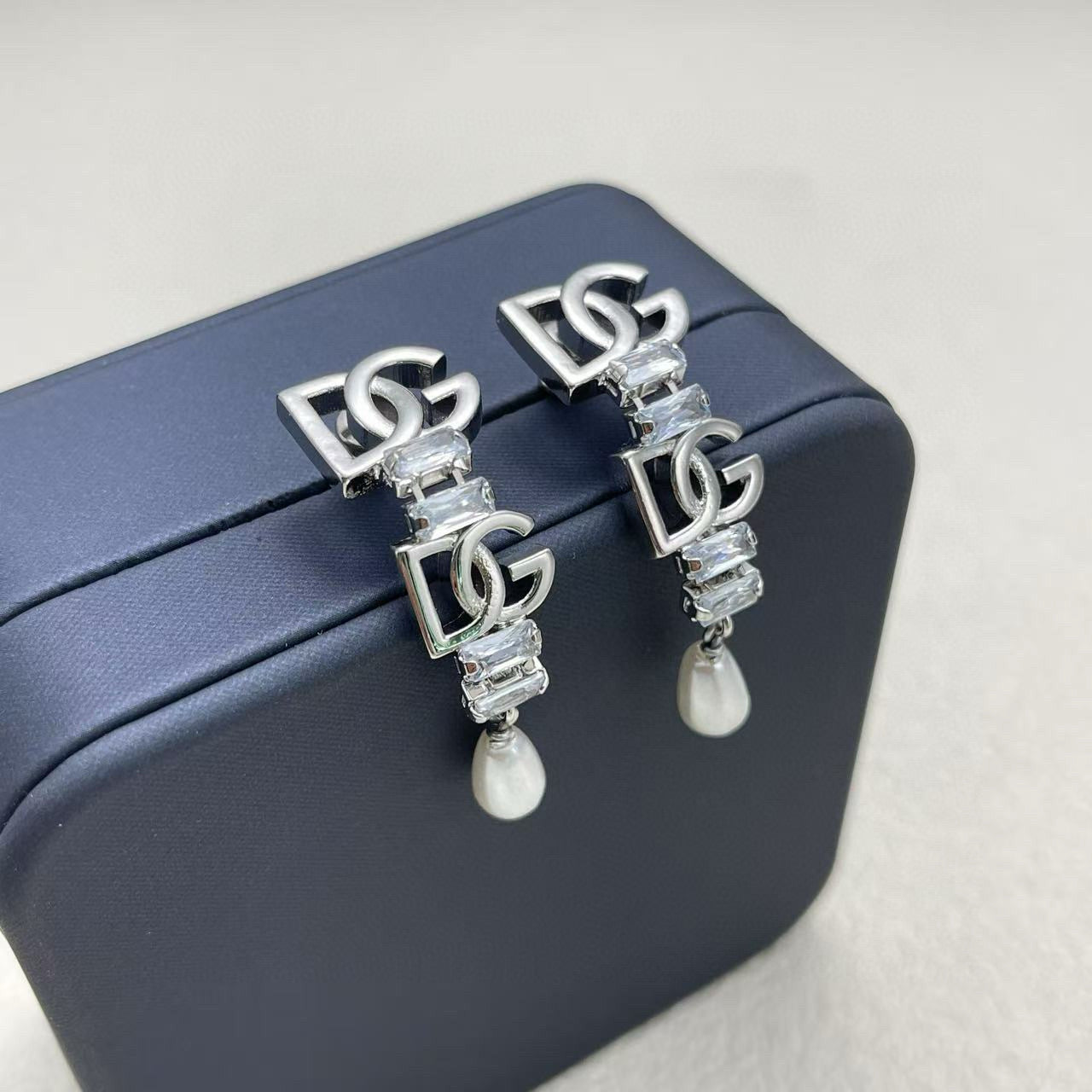 LuxluxHouse Low Price And High Quality Accessories Dolce & Gabbana