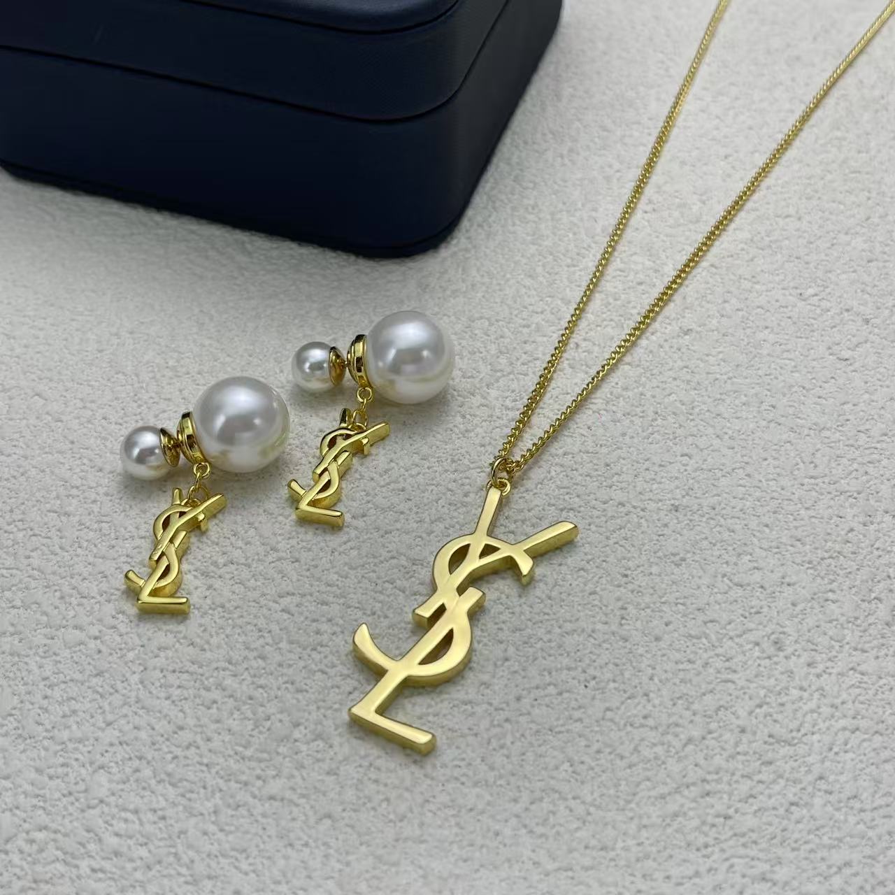LuxluxHouse Low Price And High Quality Accessories YSL