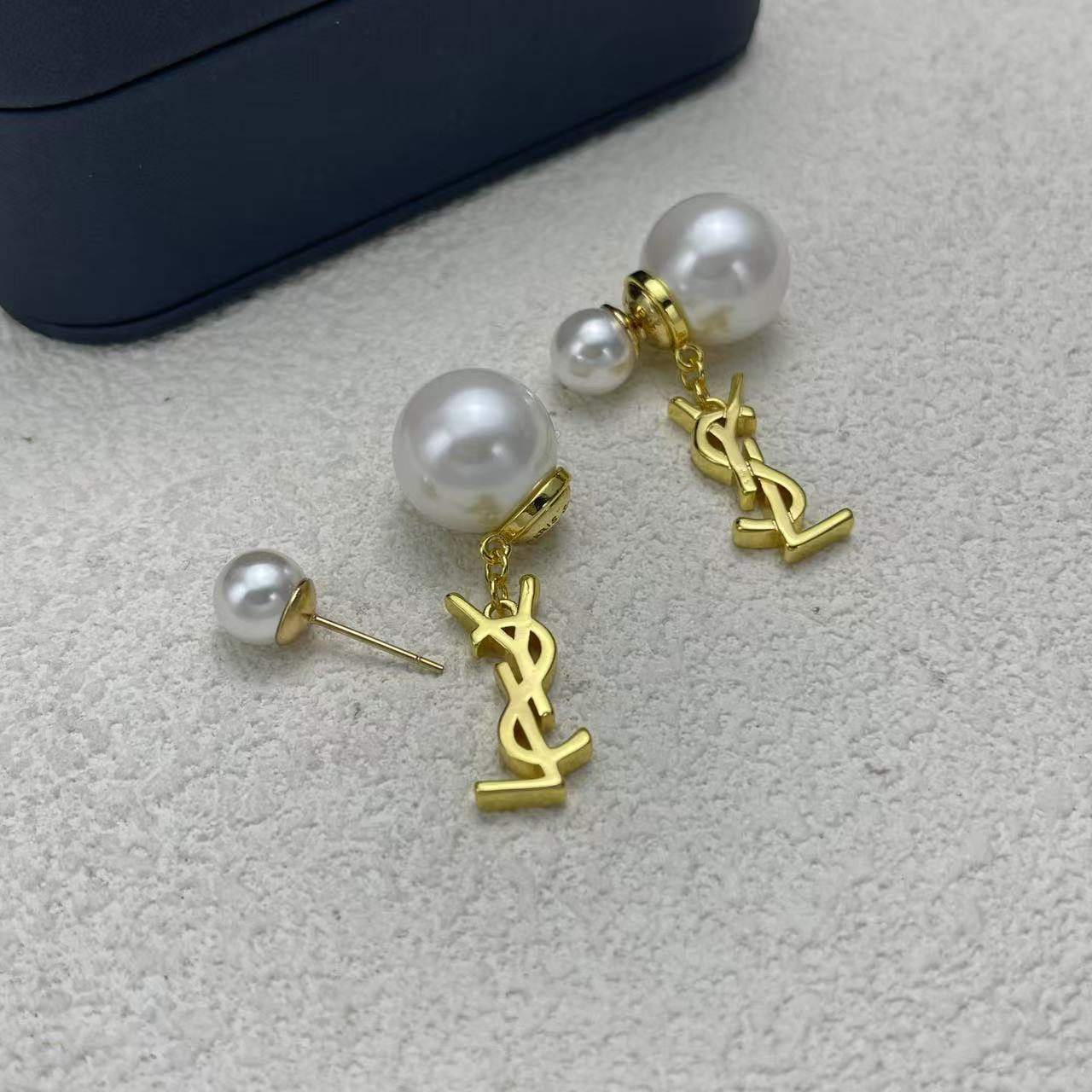 LuxluxHouse Low Price And High Quality Accessories YSL