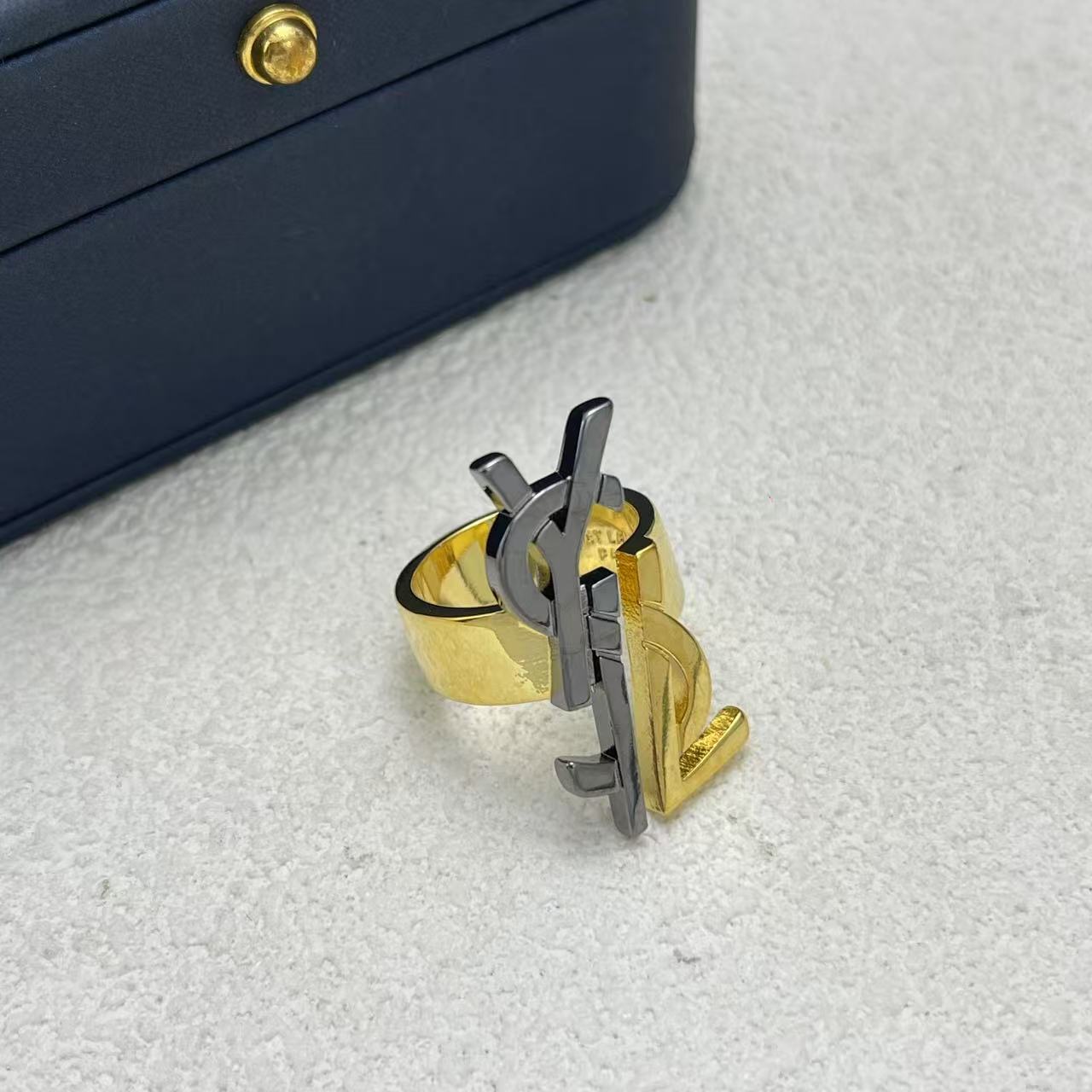 LuxluxHouse Low Price And High Quality Accessories YSL