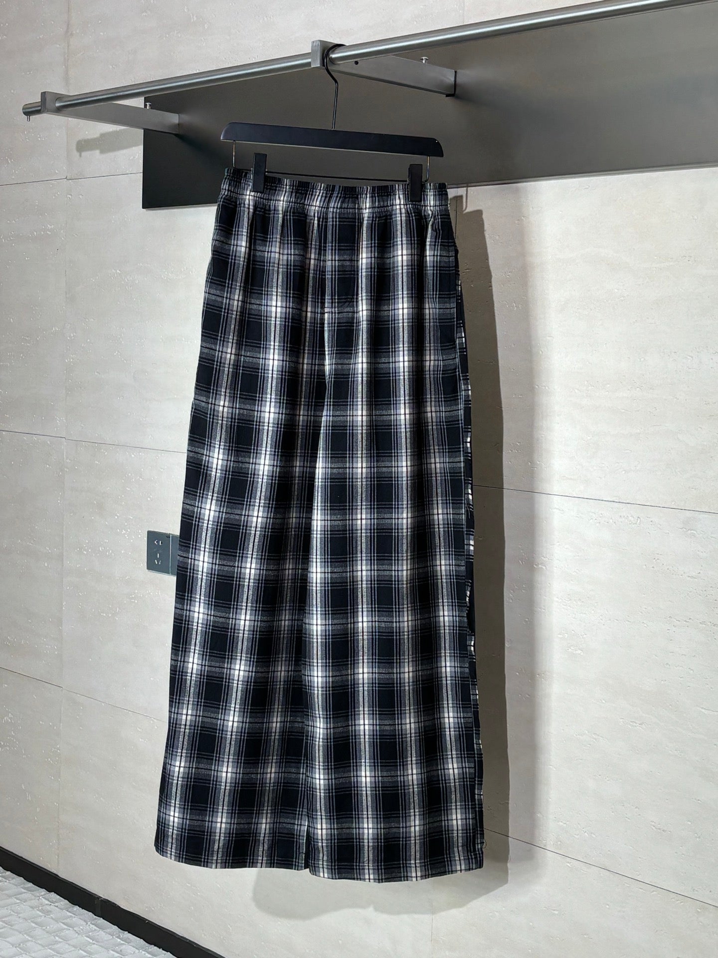 LuxluxHouse Best Quality Clothes Balenciaga Pants