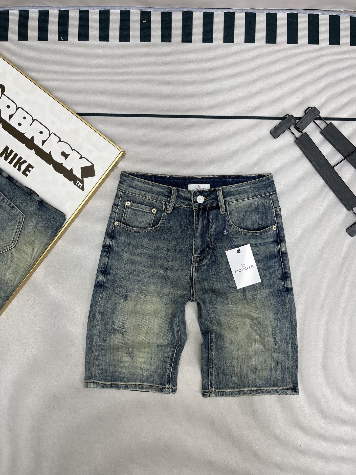 LuxluxHouse Best Quality Clothes Pants Moncler