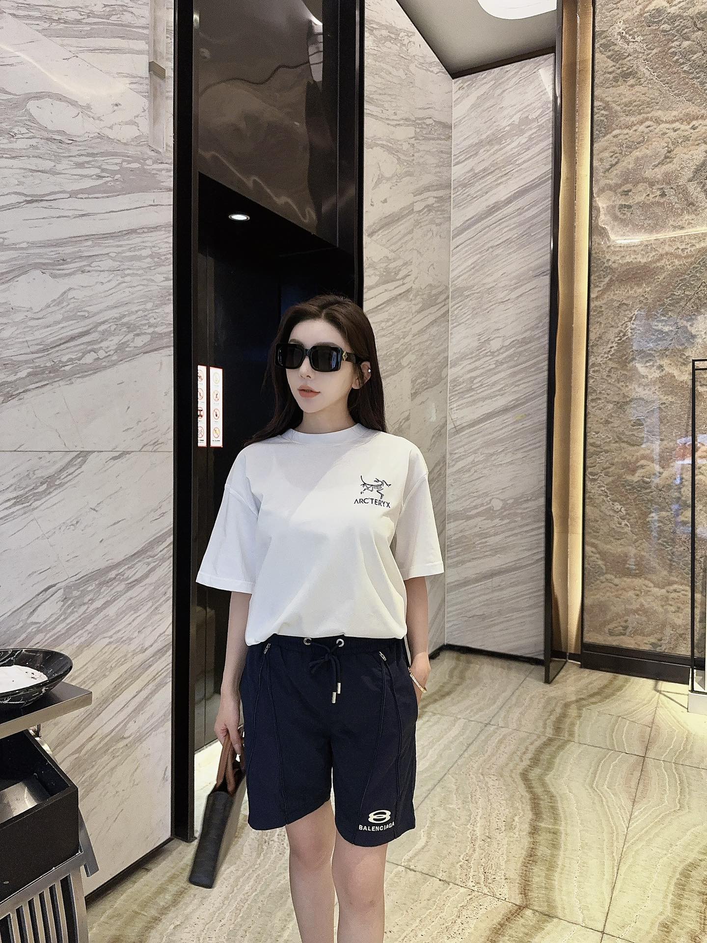 LuxluxHouse Best Quality Clothes Balenciaga Pants