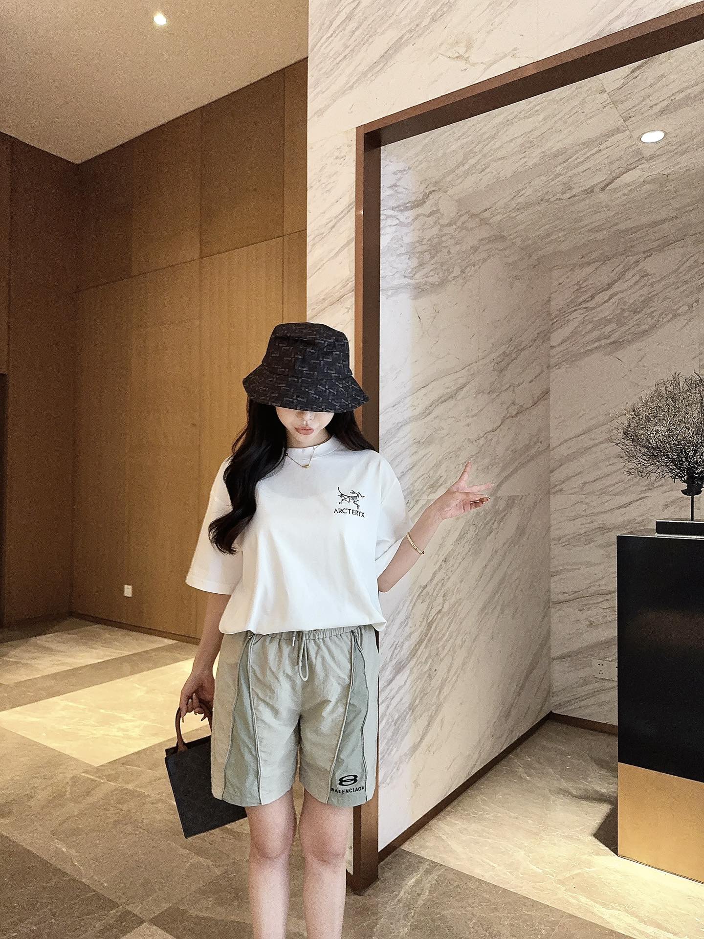 LuxluxHouse Best Quality Clothes Balenciaga Pants
