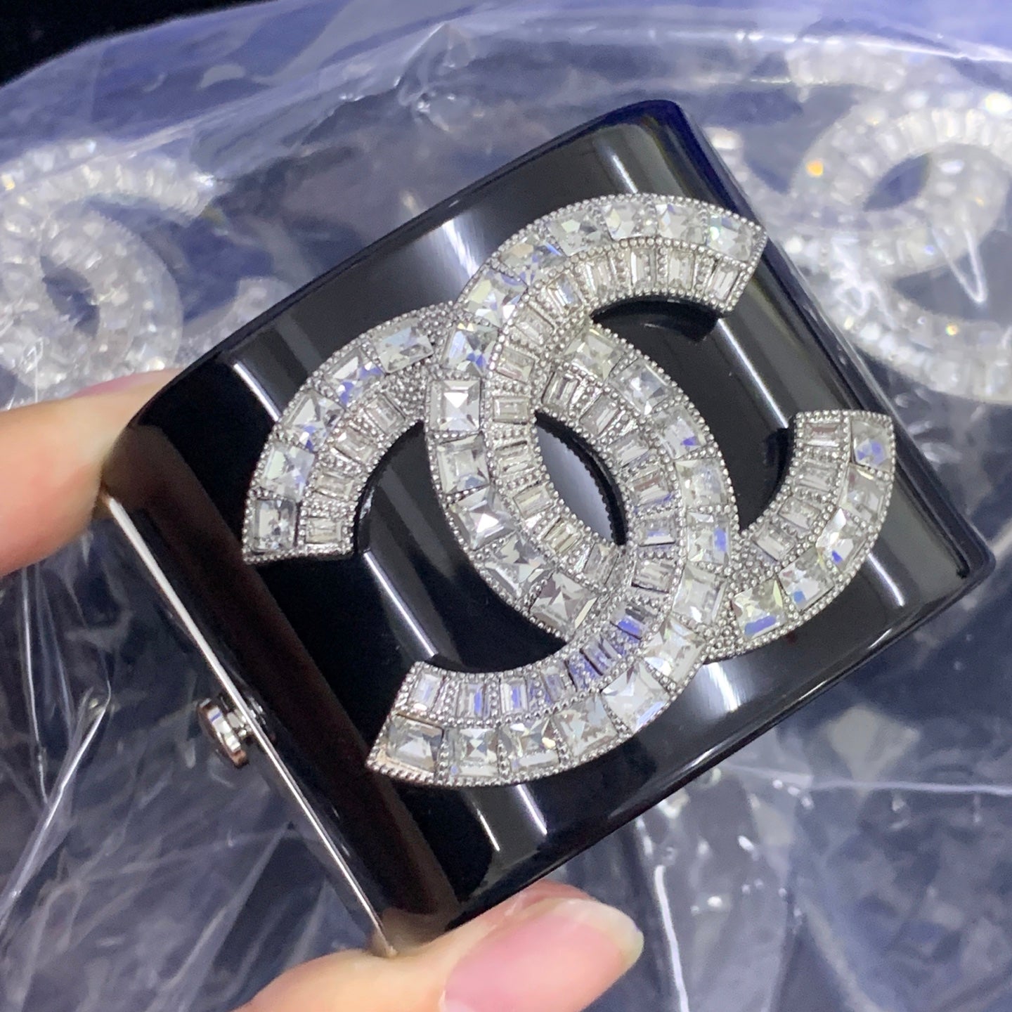 LuxluxHouse Low Price And High Quality Accessories Chanel