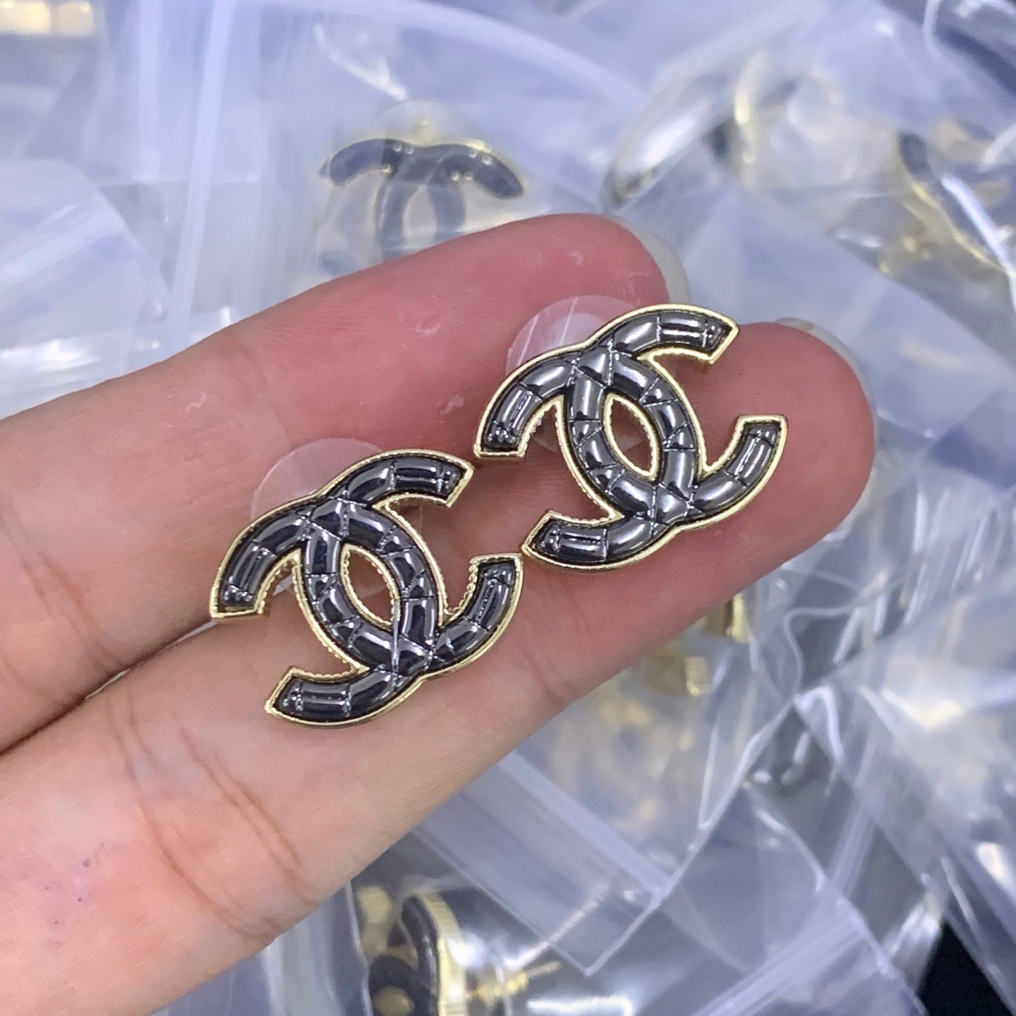 LuxluxHouse Low Price And High Quality Accessories Chanel