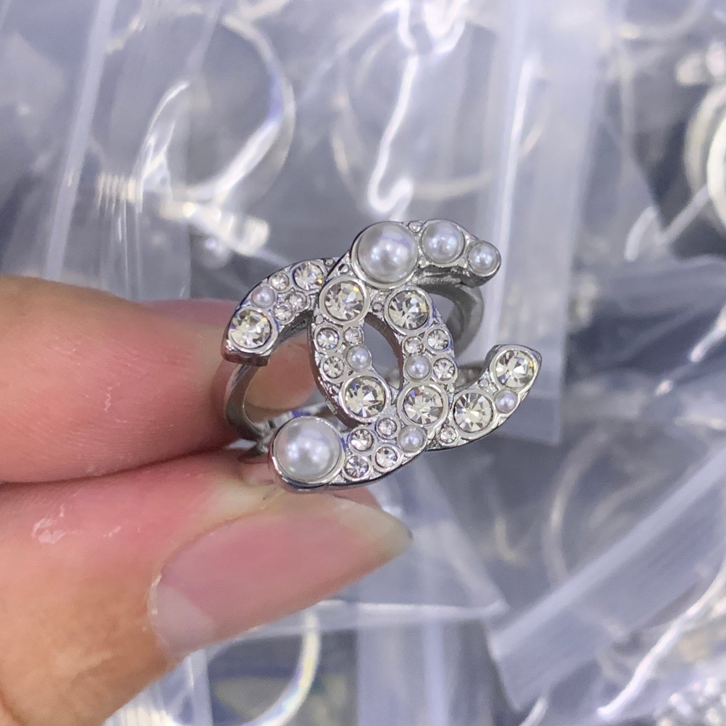 LuxluxHouse Low Price And High Quality Accessories Chanel