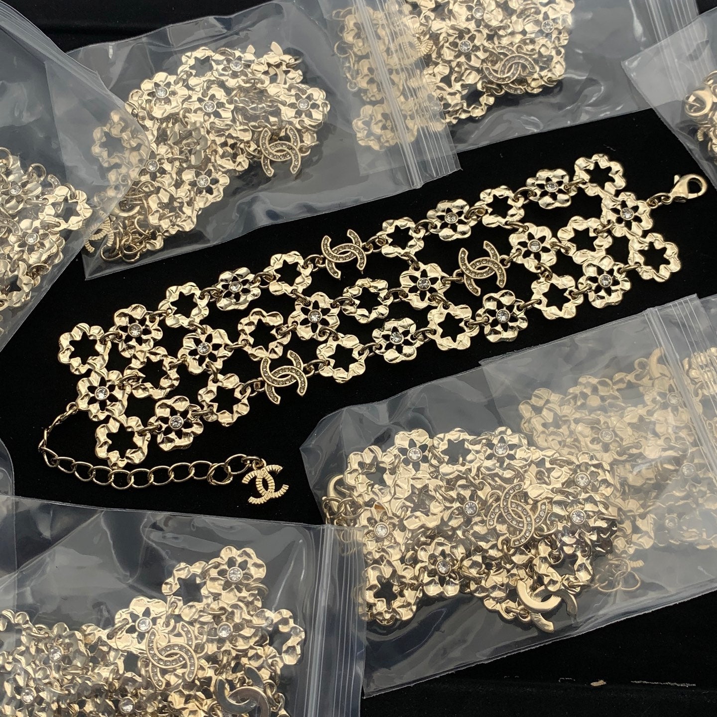 LuxluxHouse Low Price And High Quality Accessories Chanel