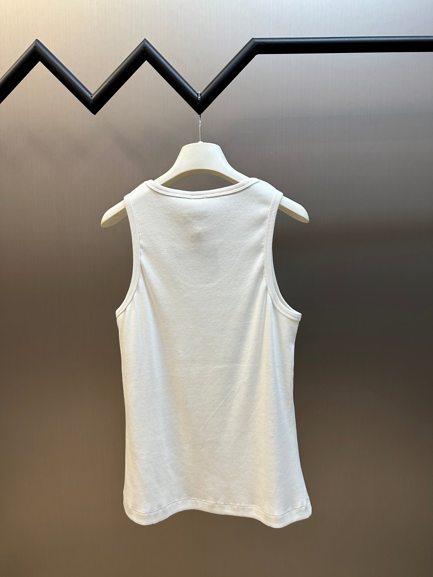 LuxluxHouse Best Quality Clothes T-shirt Loewe