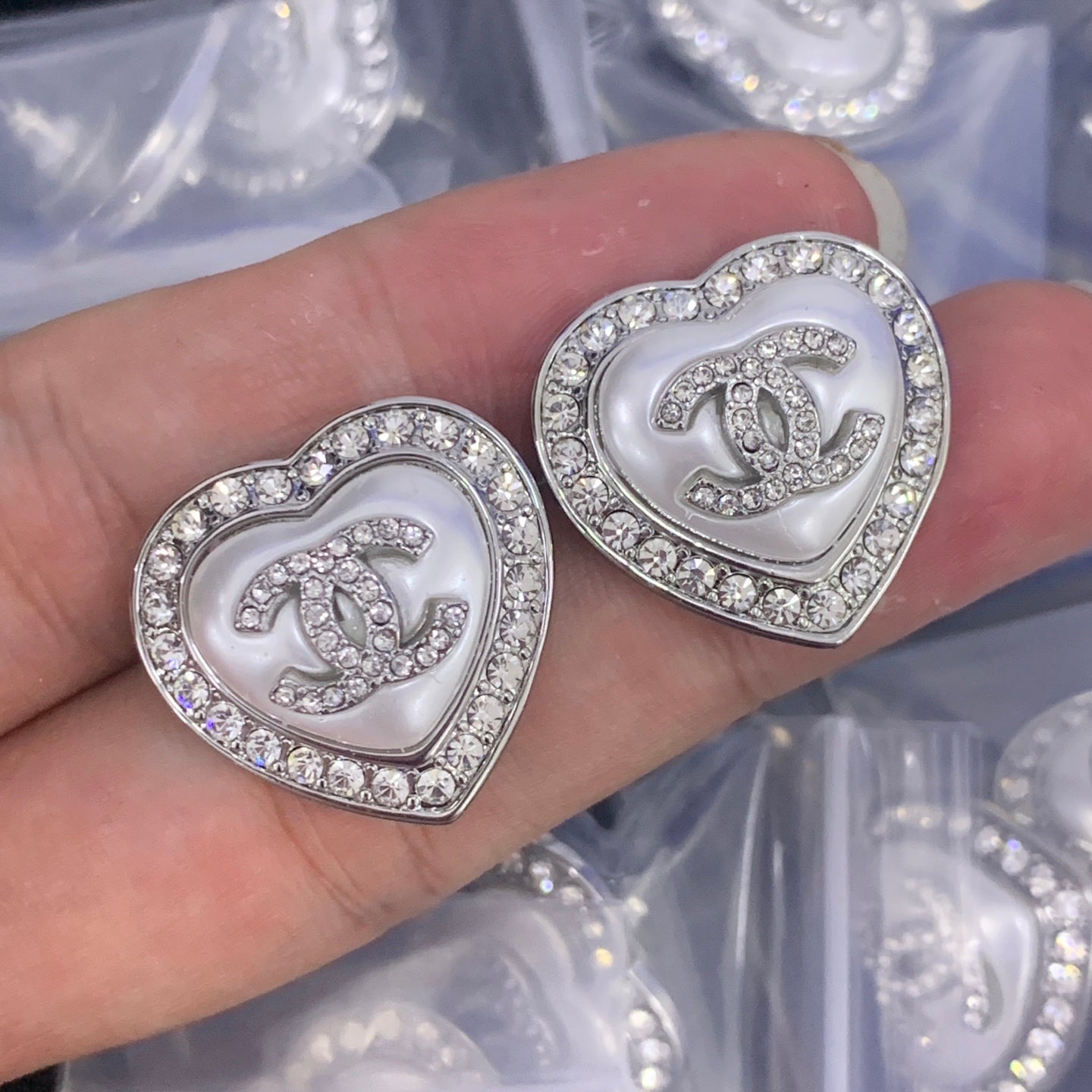 LuxluxHouse Low Price And High Quality Accessories Chanel