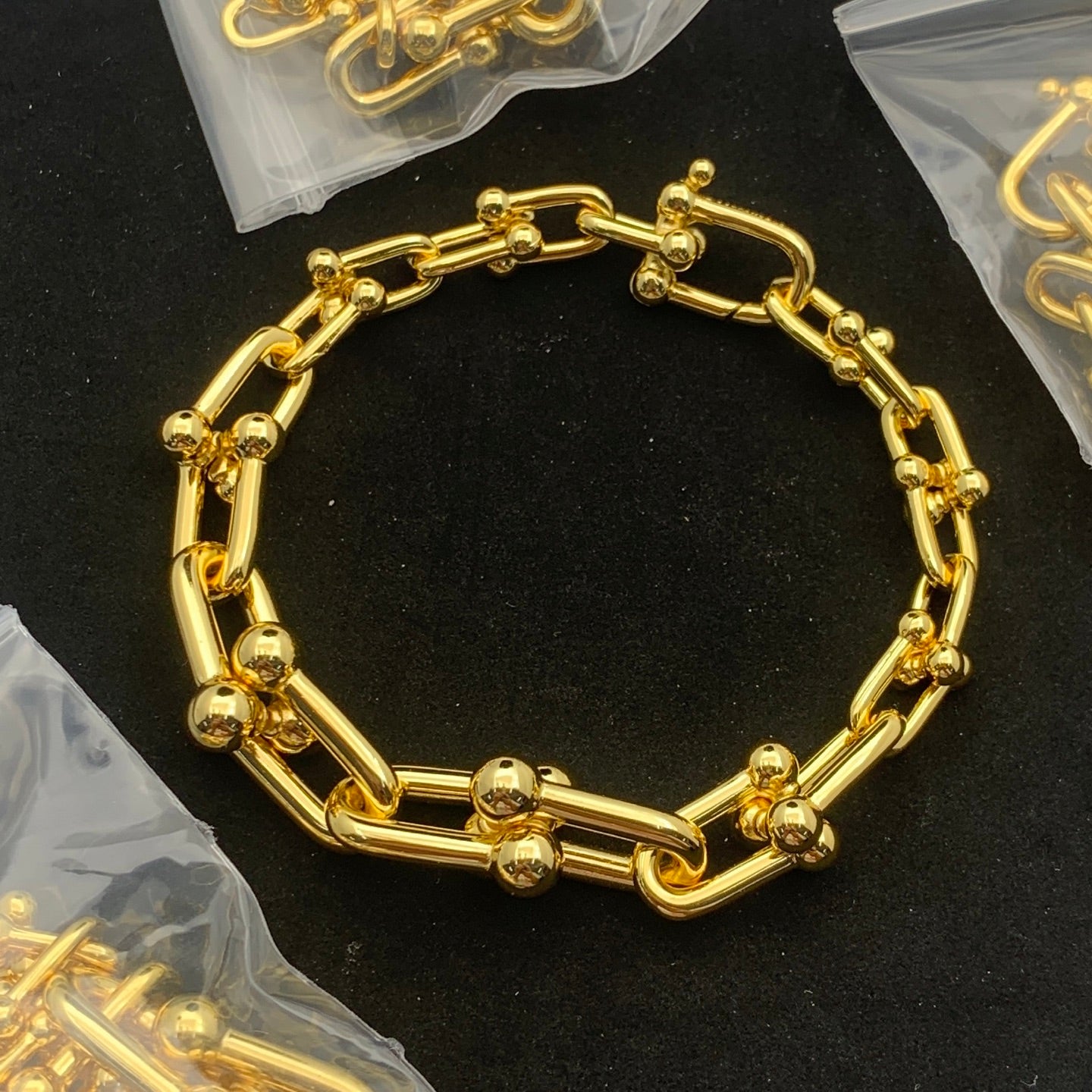 LuxluxHouse Low Price And High Quality Accessories Tiffany