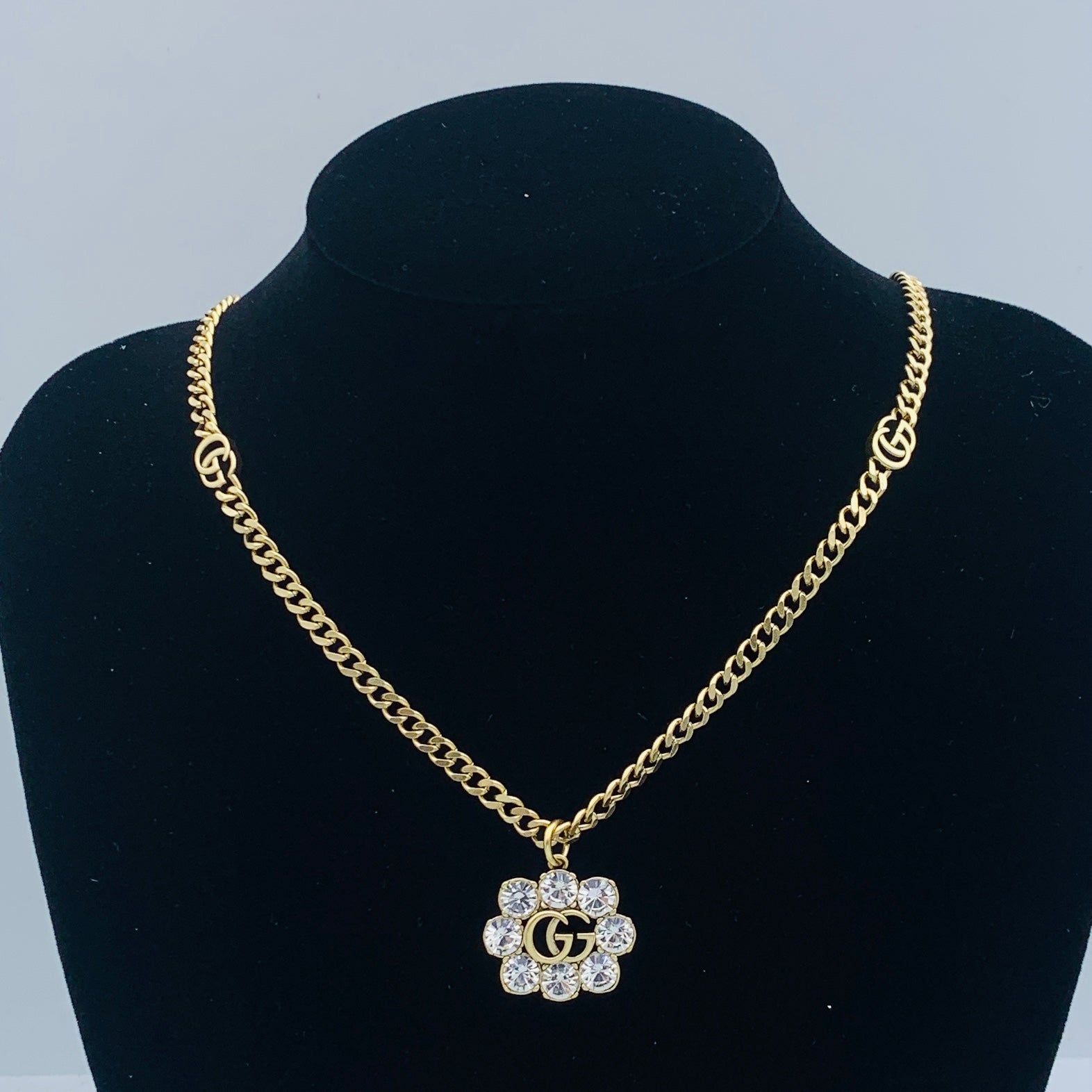 LuxluxHouse Low Price And High Quality Accessories Gucci