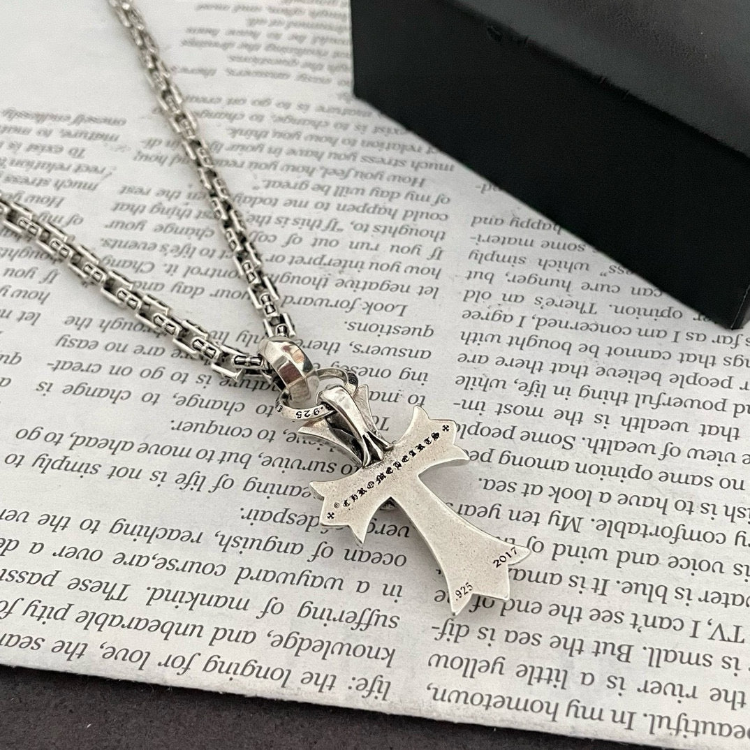 LuxluxHouse Best Quality Accessories Necklace Chrome Hearts