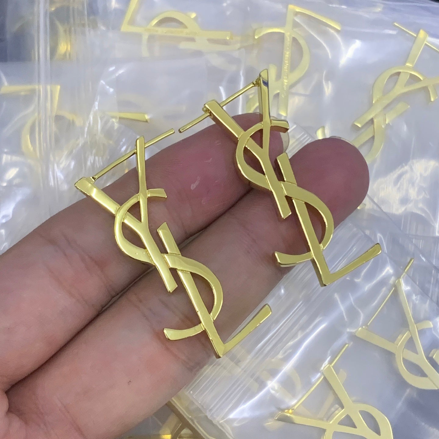 LuxluxHouse Low Price And High Quality Accessories YSL