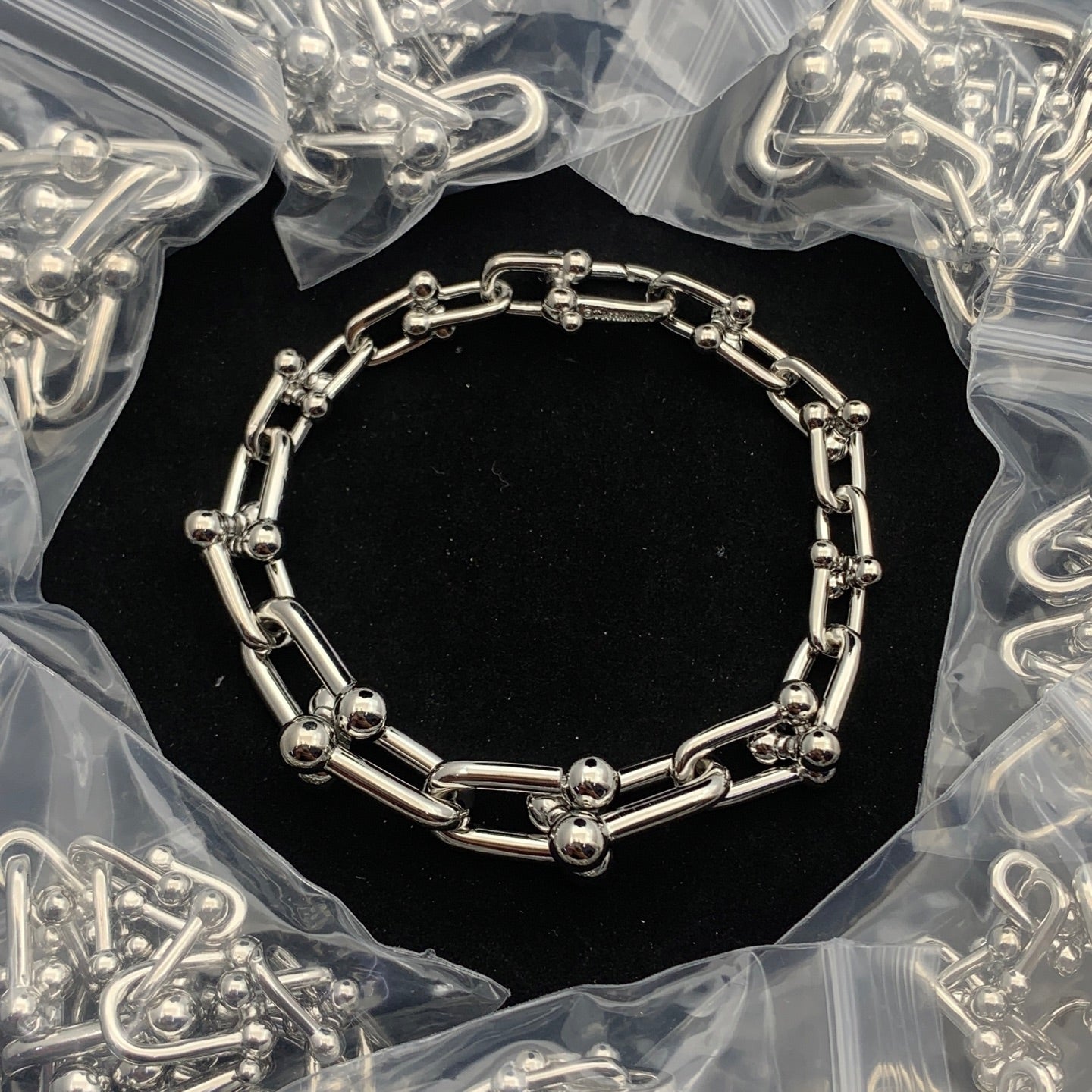 LuxluxHouse Low Price And High Quality Accessories Tiffany